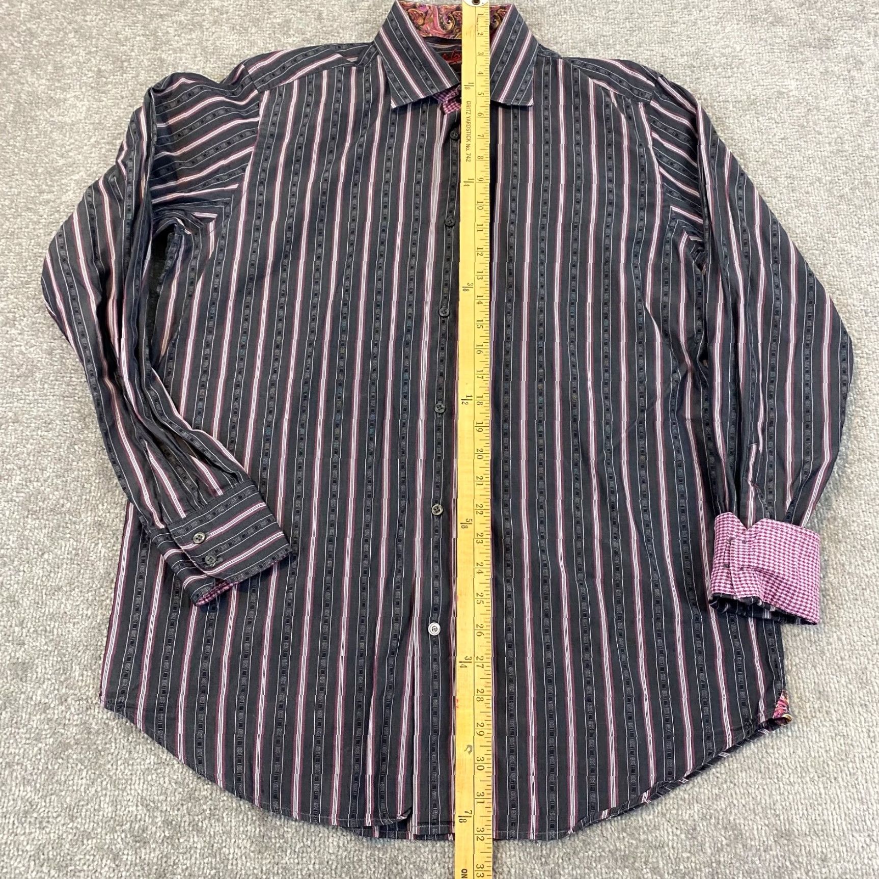 Robert Graham VINTAGE Robert Graham Shirt Mens M/L 16 Gray Red Striped Paisley Casual Dress Shirt Long Sleeve All Seasons Size US L / EU 52-54 / 3 - 7 Thumbnail