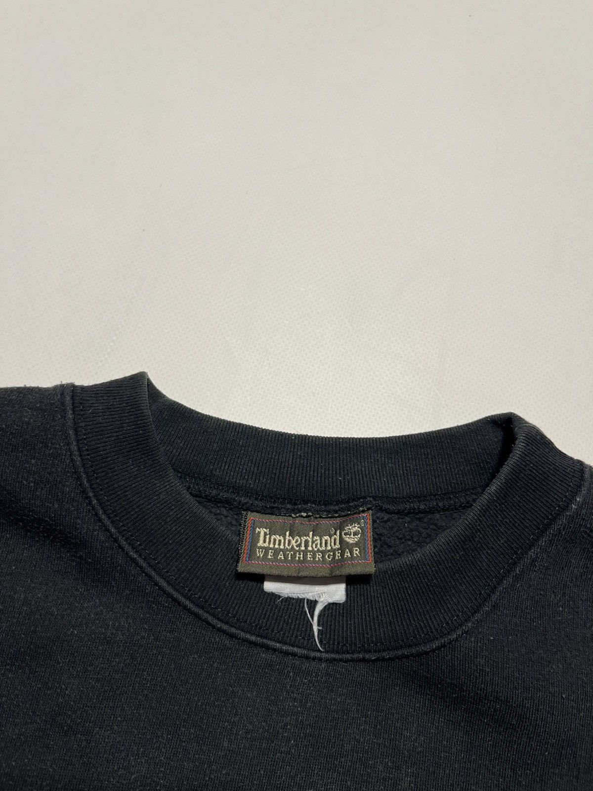 Timberland Vintage Timberland Embroidered Logo Crewneck Sweatshirt Size US L / EU 52-54 / 3 - 2 Thumbnail