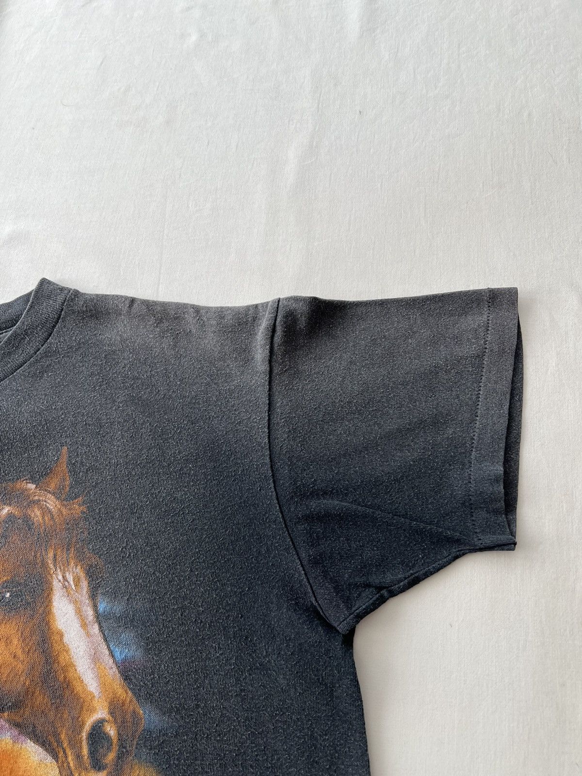 Vintage Vintage 1993 3D Emblem Horse Run with the Wild Black T-shirt Size US M / EU 48-50 / 2 - 12 Thumbnail