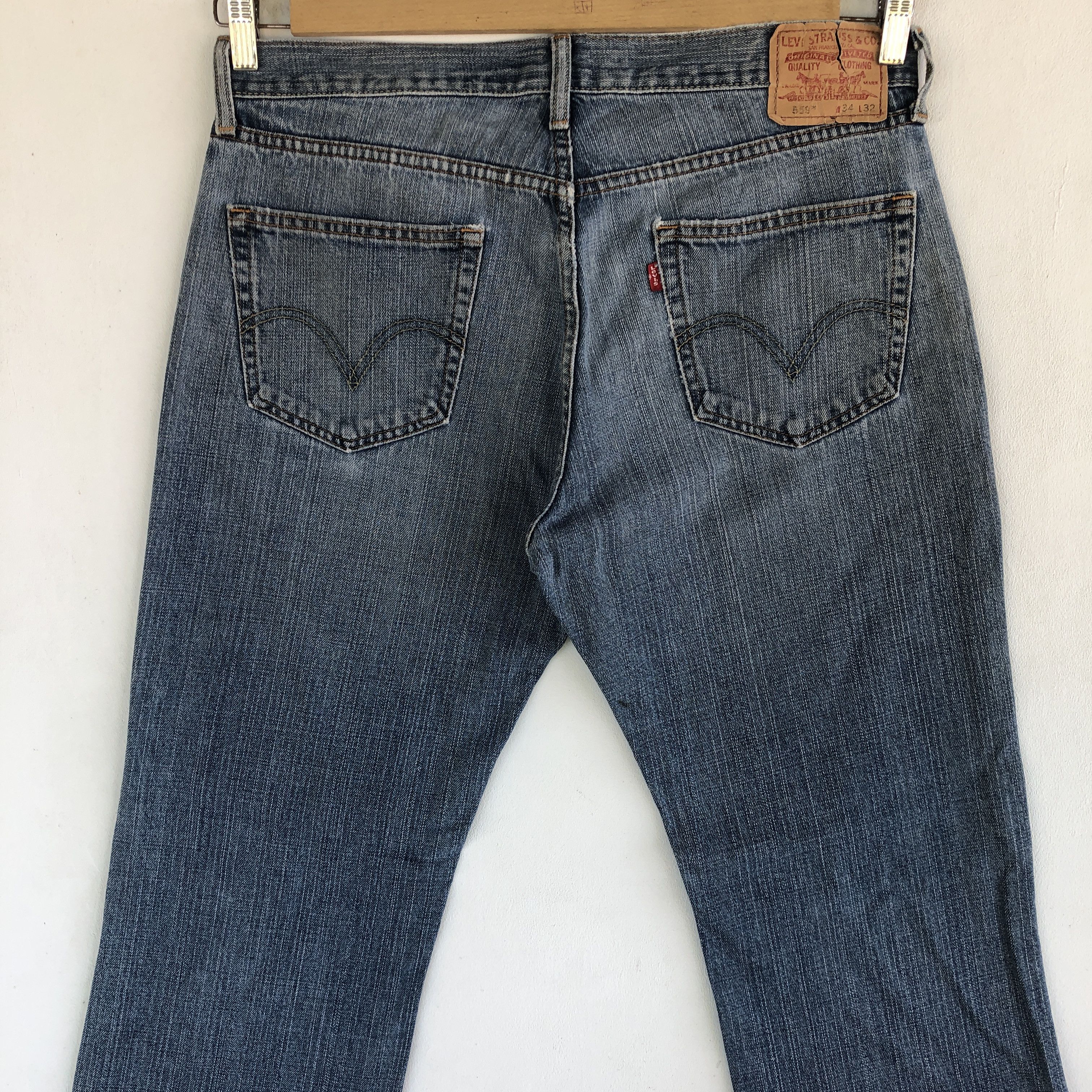 Levi's Vintage Levis Faded Jeans Levi's 559 Light Wash Denim Size US 34 / EU 50 - 4 Thumbnail