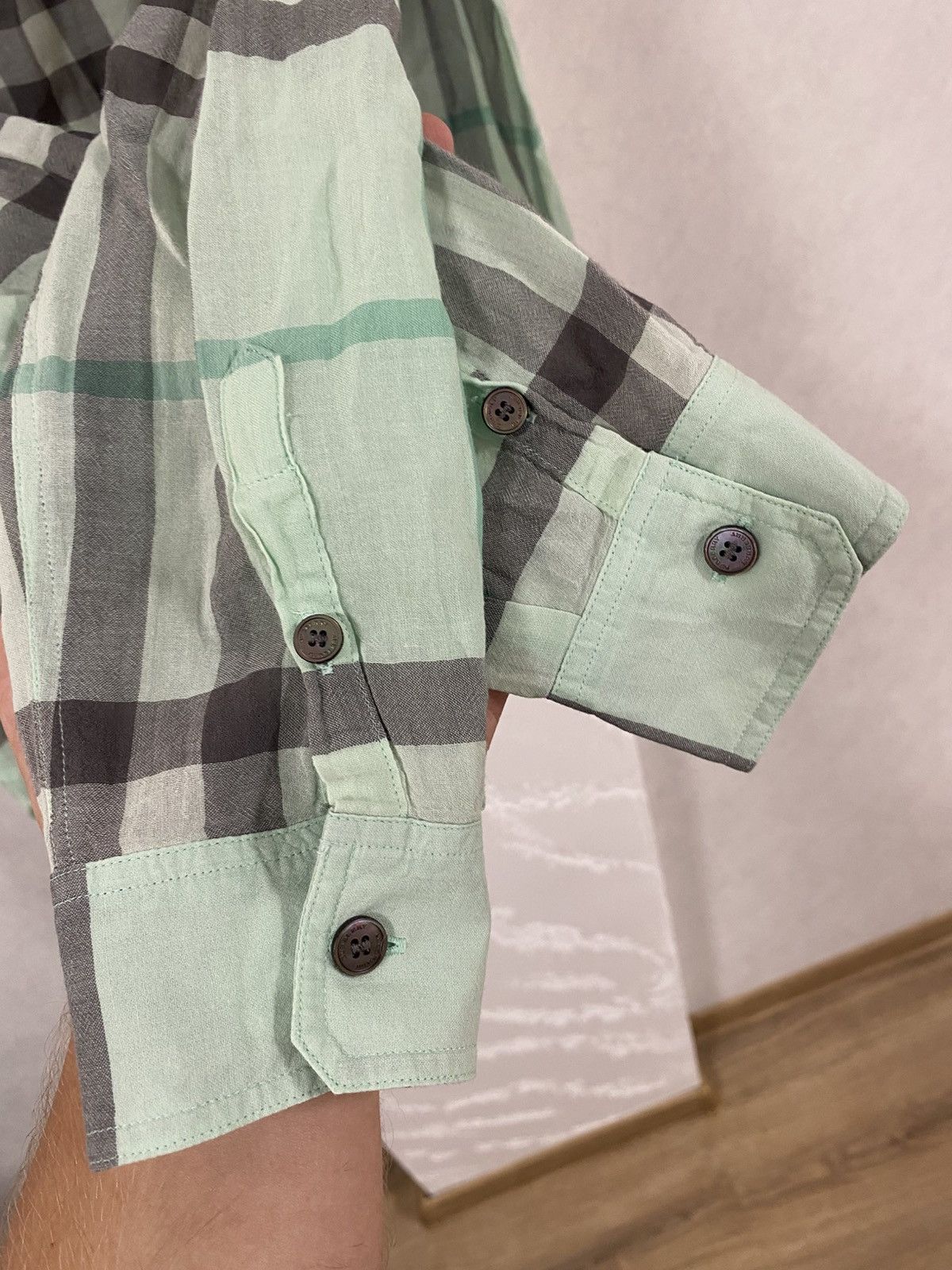 Burberry Burberry Nova Check Mint Green Shirt Size: S Size S / US 4 / IT 40 - 9 Thumbnail