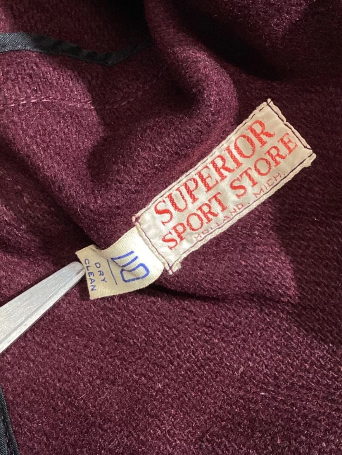 Vintage Vintage Maroon 60’s Varsity Jacket Size US L / EU 52-54 / 3 - 7 Thumbnail