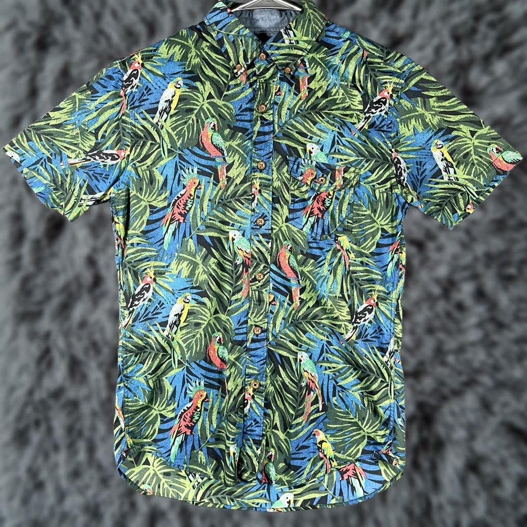 American Eagle Outfitters American Eagle Outfitters Shirt XS Green Hawaiian Parrot Button Down Mens Size US XS / EU 42 / 0 - 1 Thumbnail