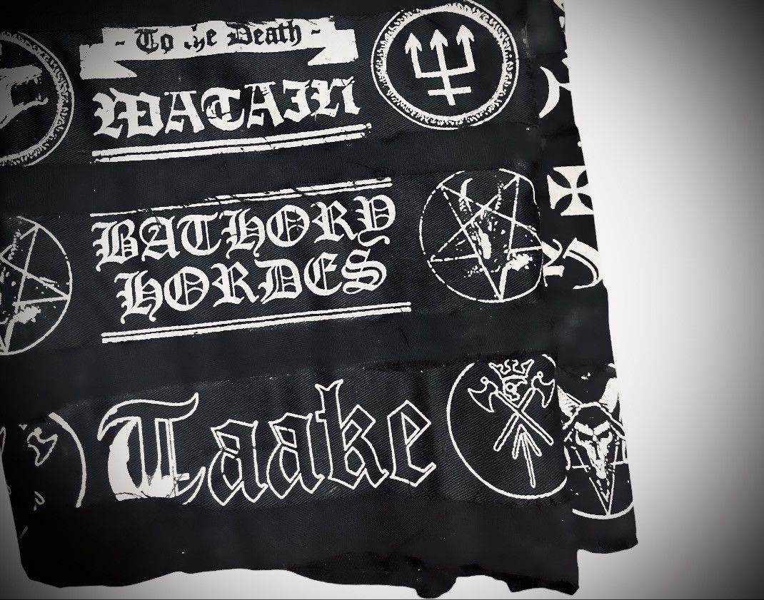 Band Tees × Other Heavy Metal Custom Shorts Pants Size US 31 - 20 Thumbnail