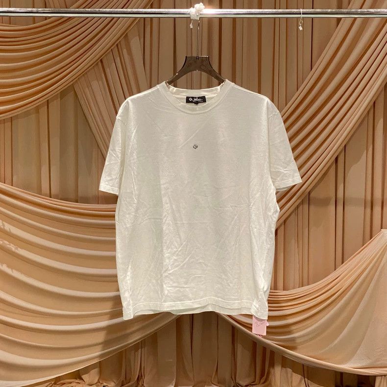 Loro Piana LORO PIANA White short sleeve with a slogan by Hiroto Fuji Size XL / US 12-14 / IT 48-50 - 1 Thumbnail