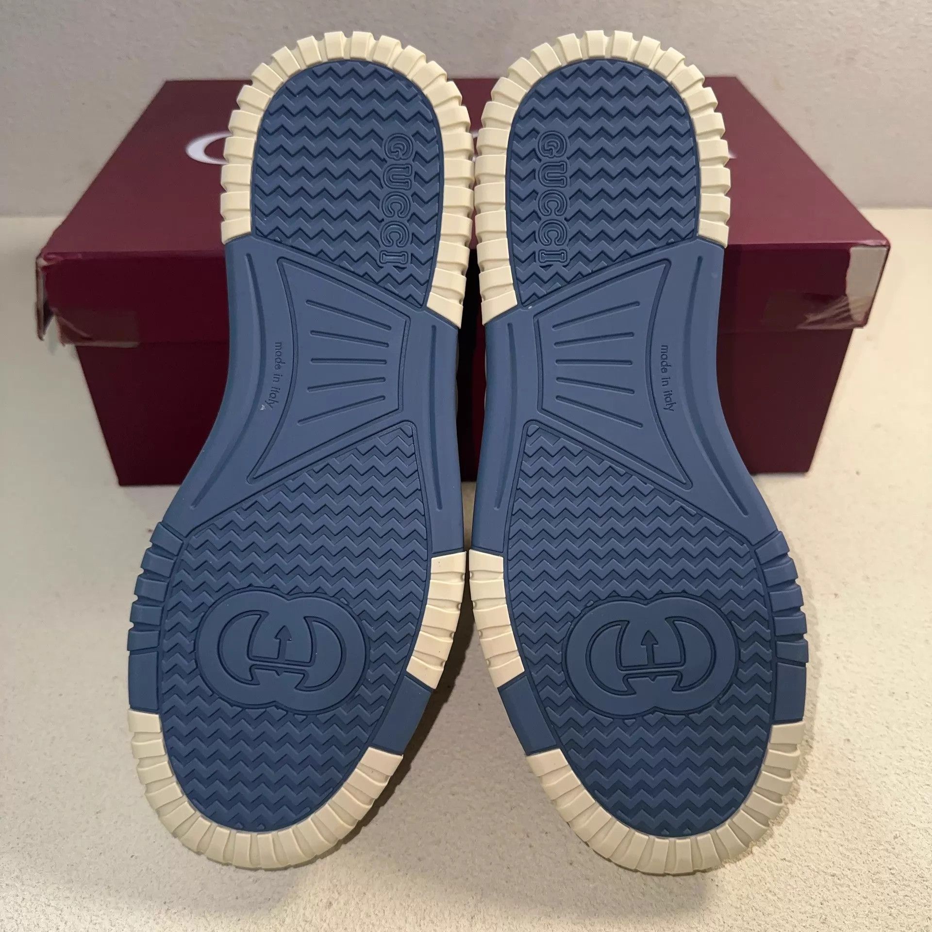Gucci GUCCI Re-Web Leather Low-Top Sneaker Men's Wht & Gry Size US 7 / EU 40 - 4 Thumbnail