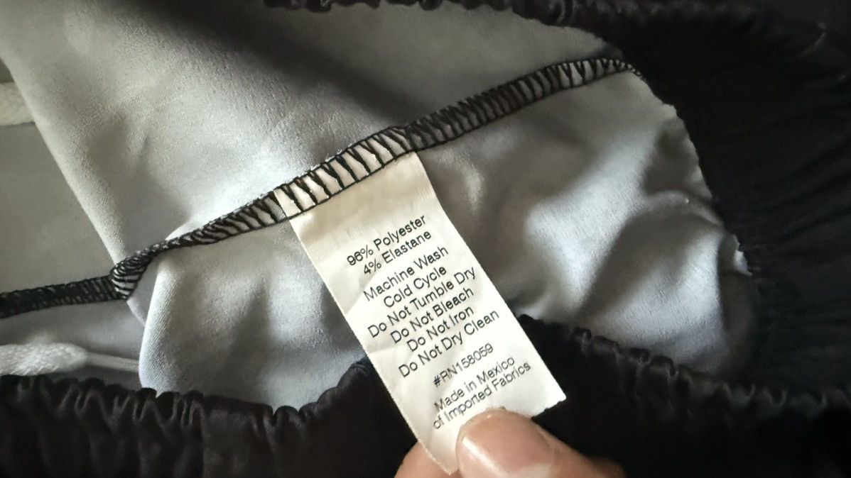 Other Unheard Voices Shorts S Size US 30 / EU 46 - 3 Thumbnail