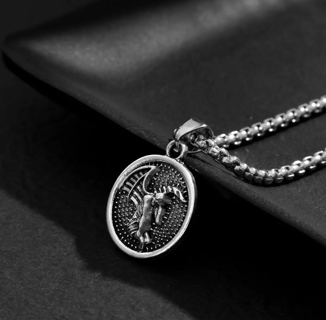 Jewelry × Vintage Pendant Flying Coin Men Vintage Necklace Size ONE SIZE - 6 Thumbnail