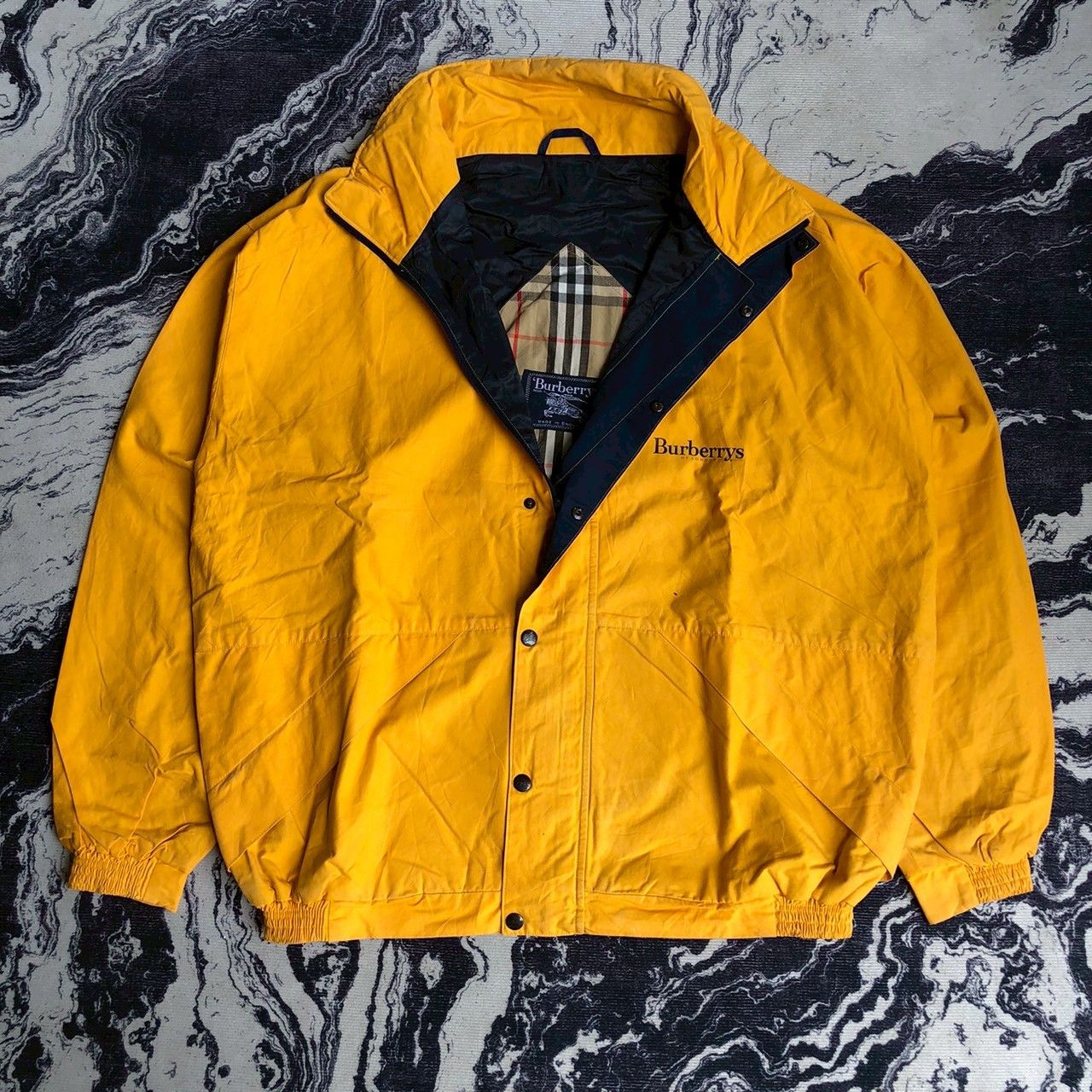 Burberry Vintage 90s Burberrys Nova Check Lined Yellow Jacket Size US L / EU 52-54 / 3 - 1 Thumbnail