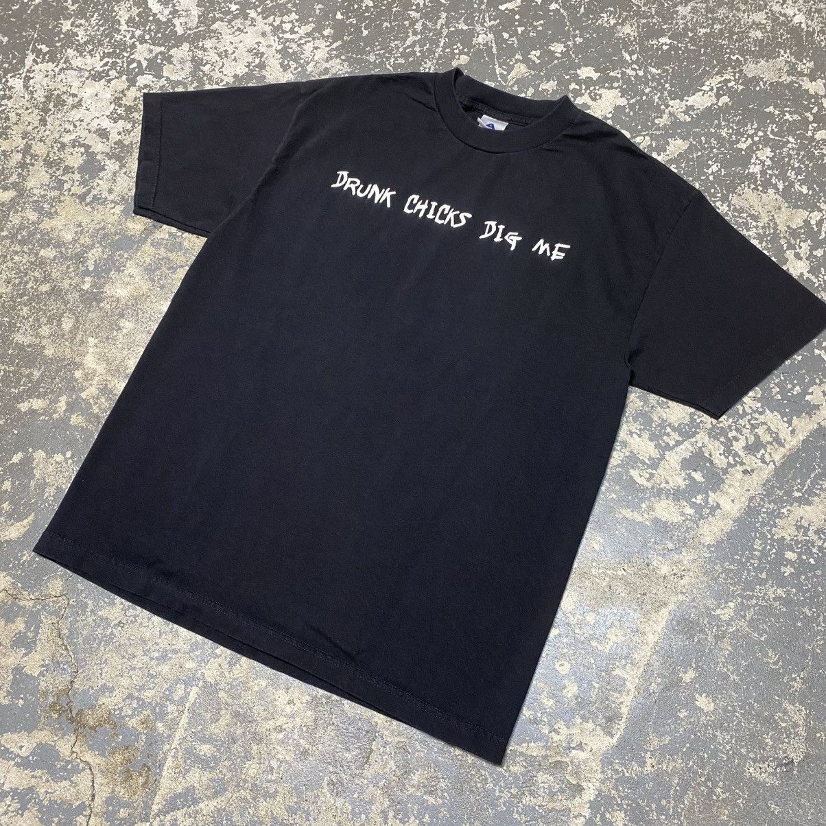 Japanese Brand × Vintage Vintage Drunk Chicks Dig Me Funny Parody Tshirt Size US L / EU 52-54 / 3 - 2 Thumbnail
