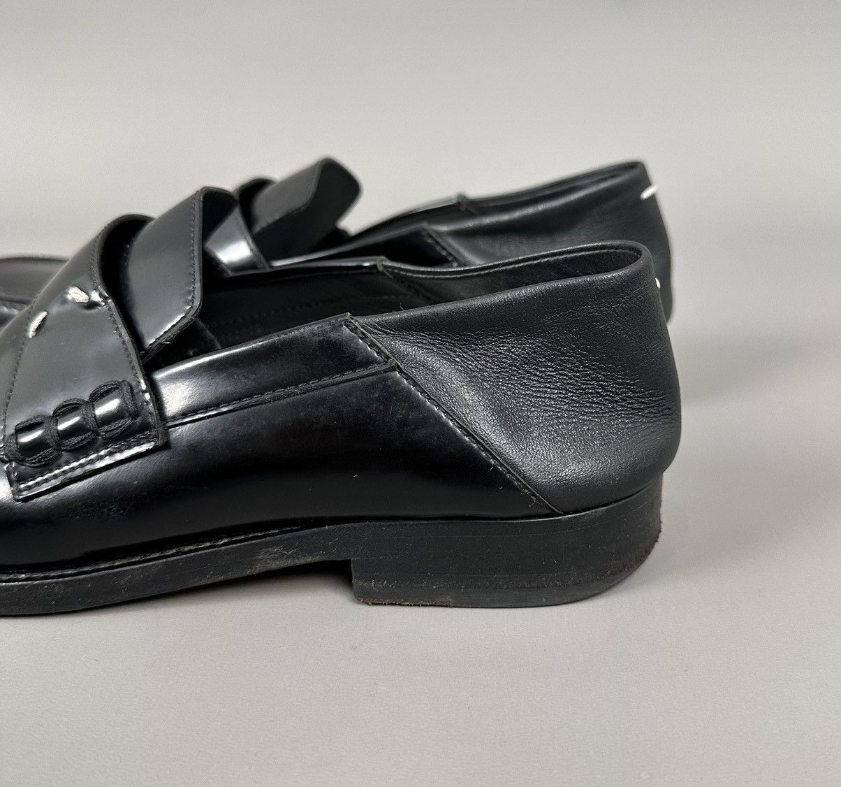 Maison Margiela Maison Margiela - 4 Contrast Stitch Leather Loafers - Black Size US 9 / IT 39 - 6 Thumbnail
