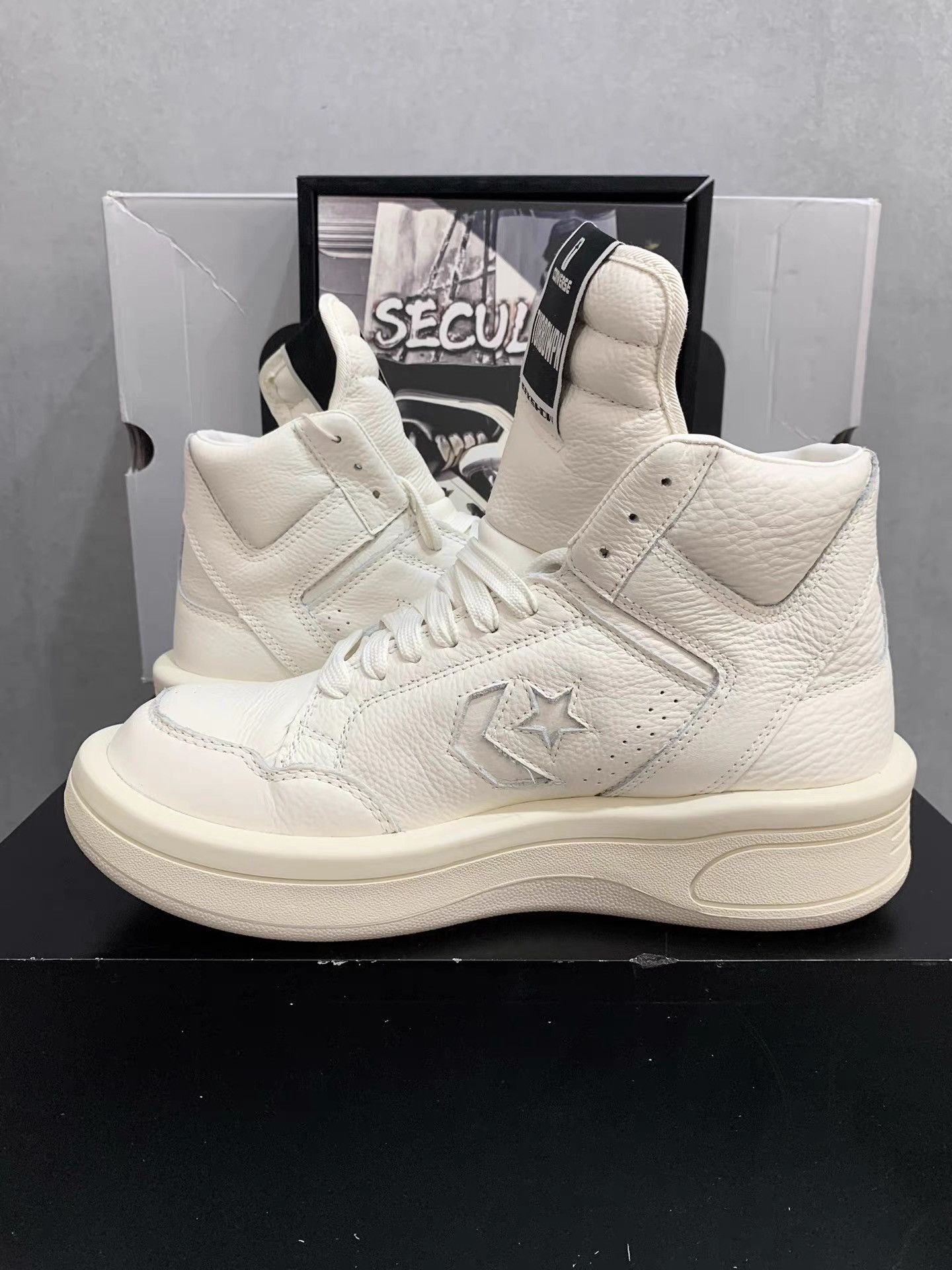 Rick Owens Rick Owens x Converse Ivory White Collaboration K34 Size US 11 / EU 44 - 4 Thumbnail