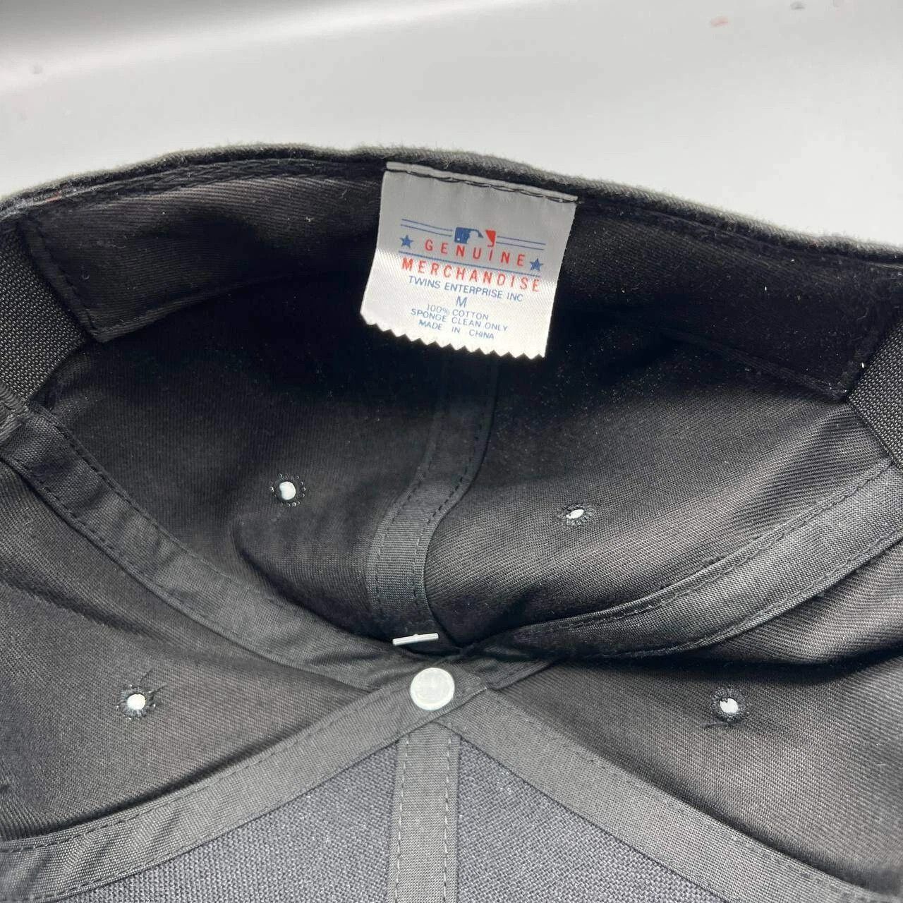 Twins Enterprise Inc. × Vintage Chicago White Sox Hat Men Medium Stretch Fitted Cap New Size ONE SIZE - 5 Thumbnail