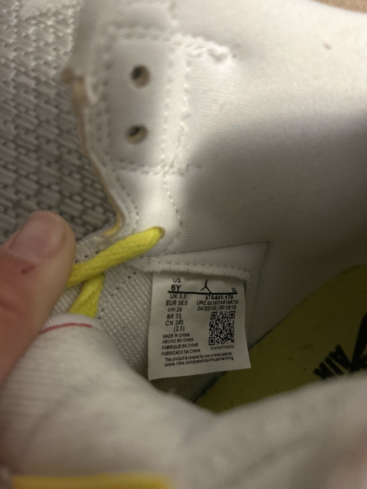 Jordan Brand First class flight Jordan 1 Size US 6 / EU 39 - 9 Thumbnail