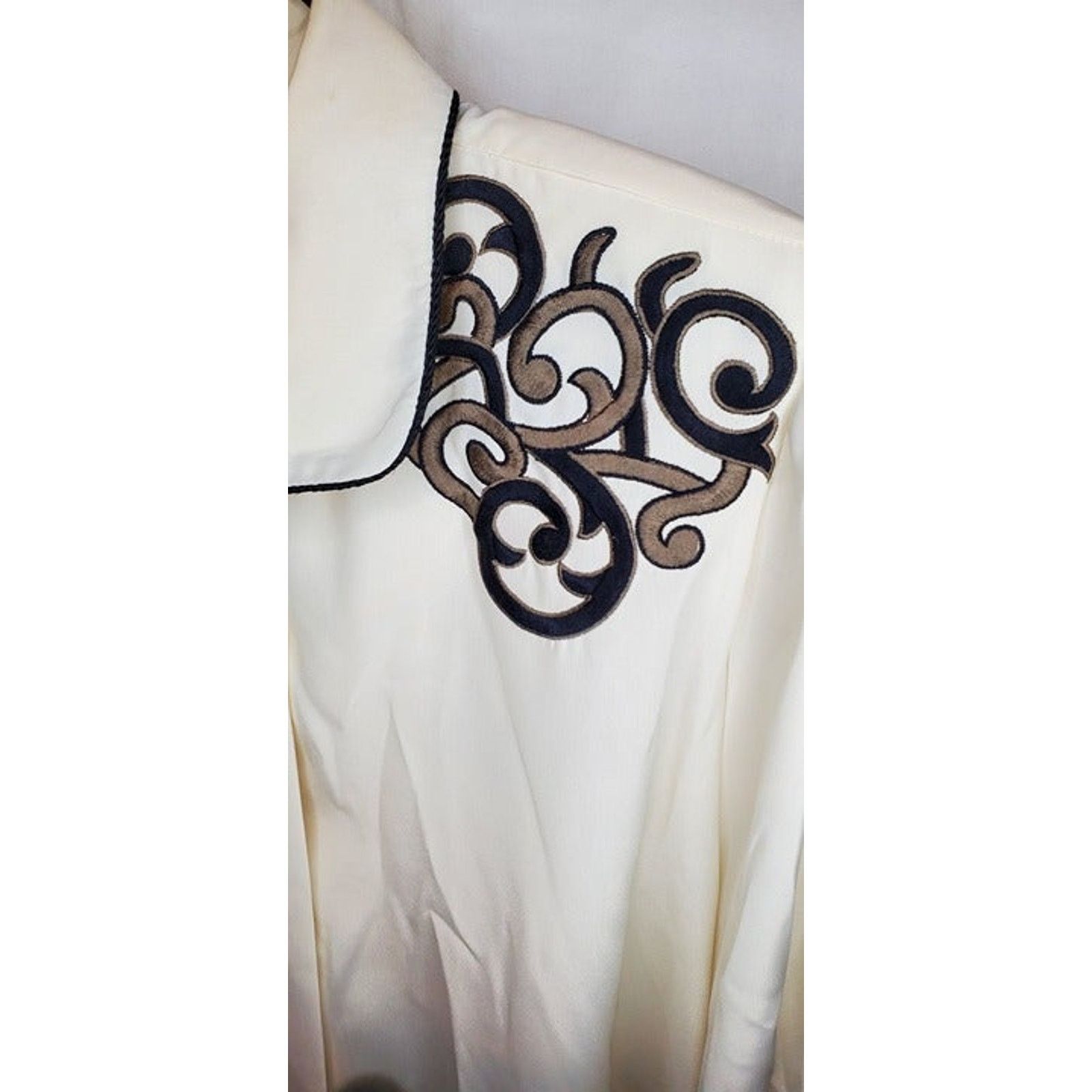 Vintage Wilroy Sport Womens Cream Button Down Blouse Size 8 Size M / US 6-8 / IT 42-44 - 4 Thumbnail