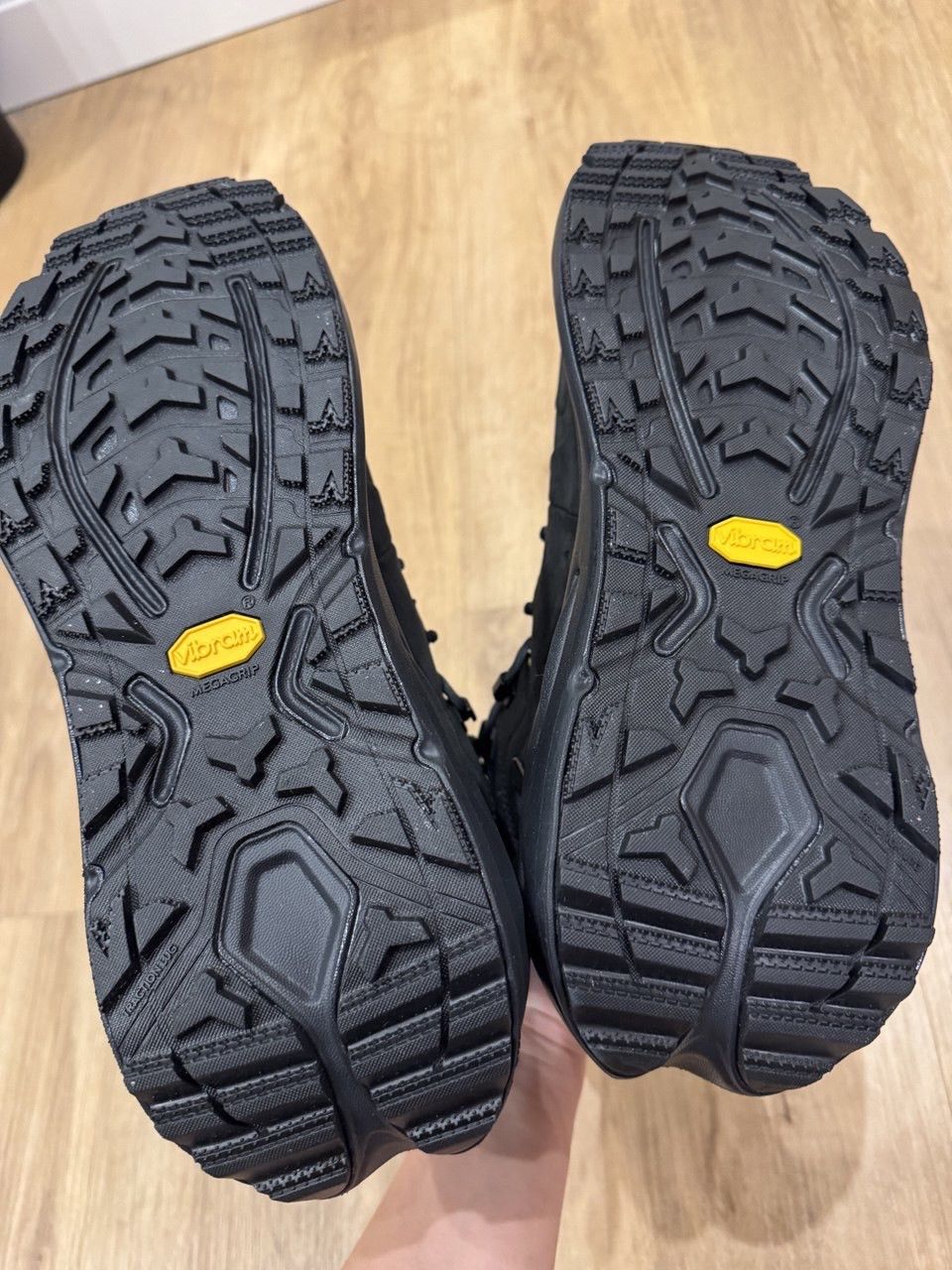 Hoka Hoka Kaha 3 GTX Black Size 12 US Size US 12 / EU 45 - 9 Thumbnail