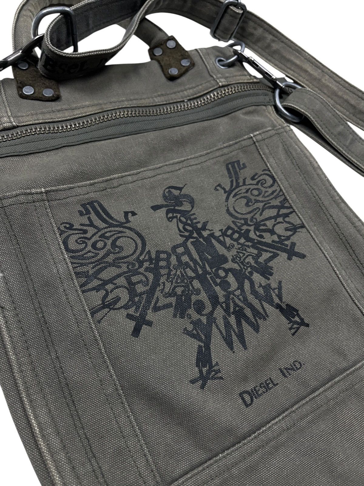 Diesel Vintage Diesel Avant Garde Crossbody Canvas Bag Military Size ONE SIZE - 5 Thumbnail