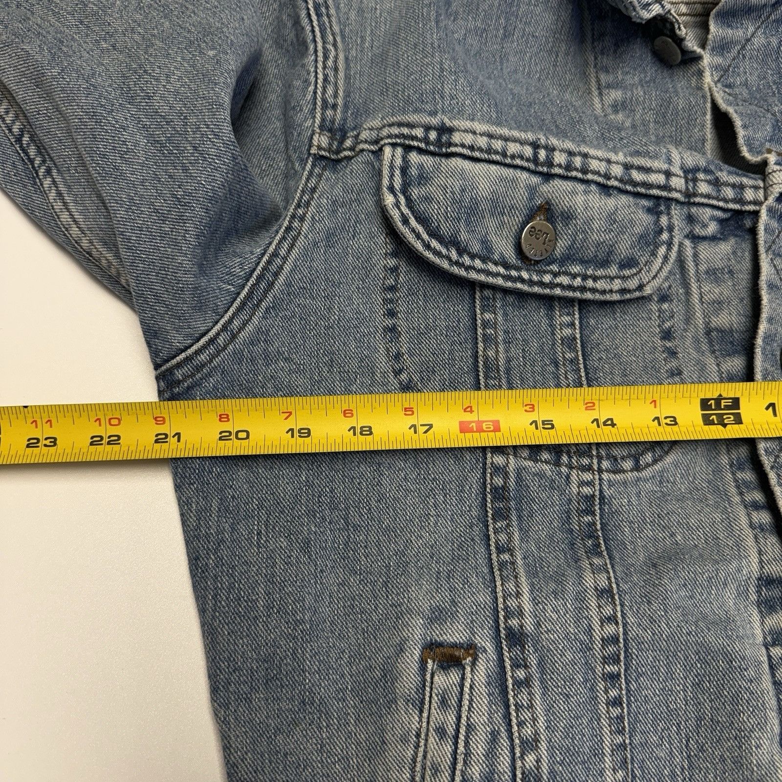 Lee Vintage Lee Riveted Denim Trucker Jacket Mens Small 21x24 Size US S / EU 44-46 / 1 - 8 Thumbnail
