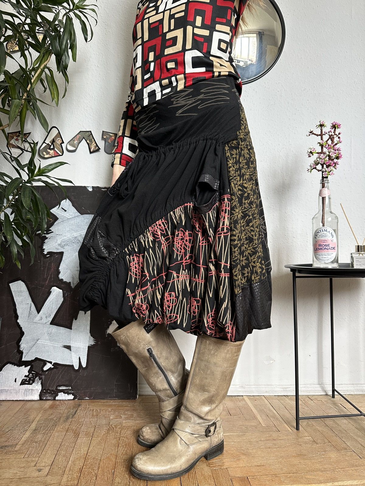Designer × Other Asymmetrical Deconstructed Draped Scrunchy Graphic Skirt Size 30" / US 8 / IT 44 - 5 Thumbnail