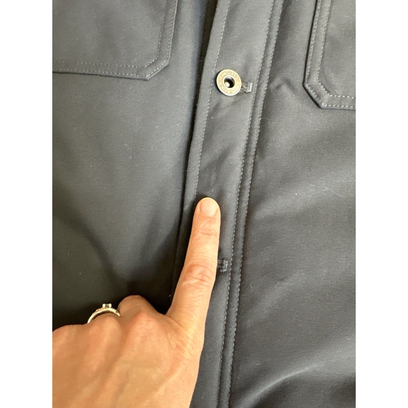 Eddie Bauer Eddie Bauer Emmons Truckee Down Jacket L Blue Puffer Coat Shirt Men's Regular Size US L / EU 52-54 / 3 - 5 Thumbnail
