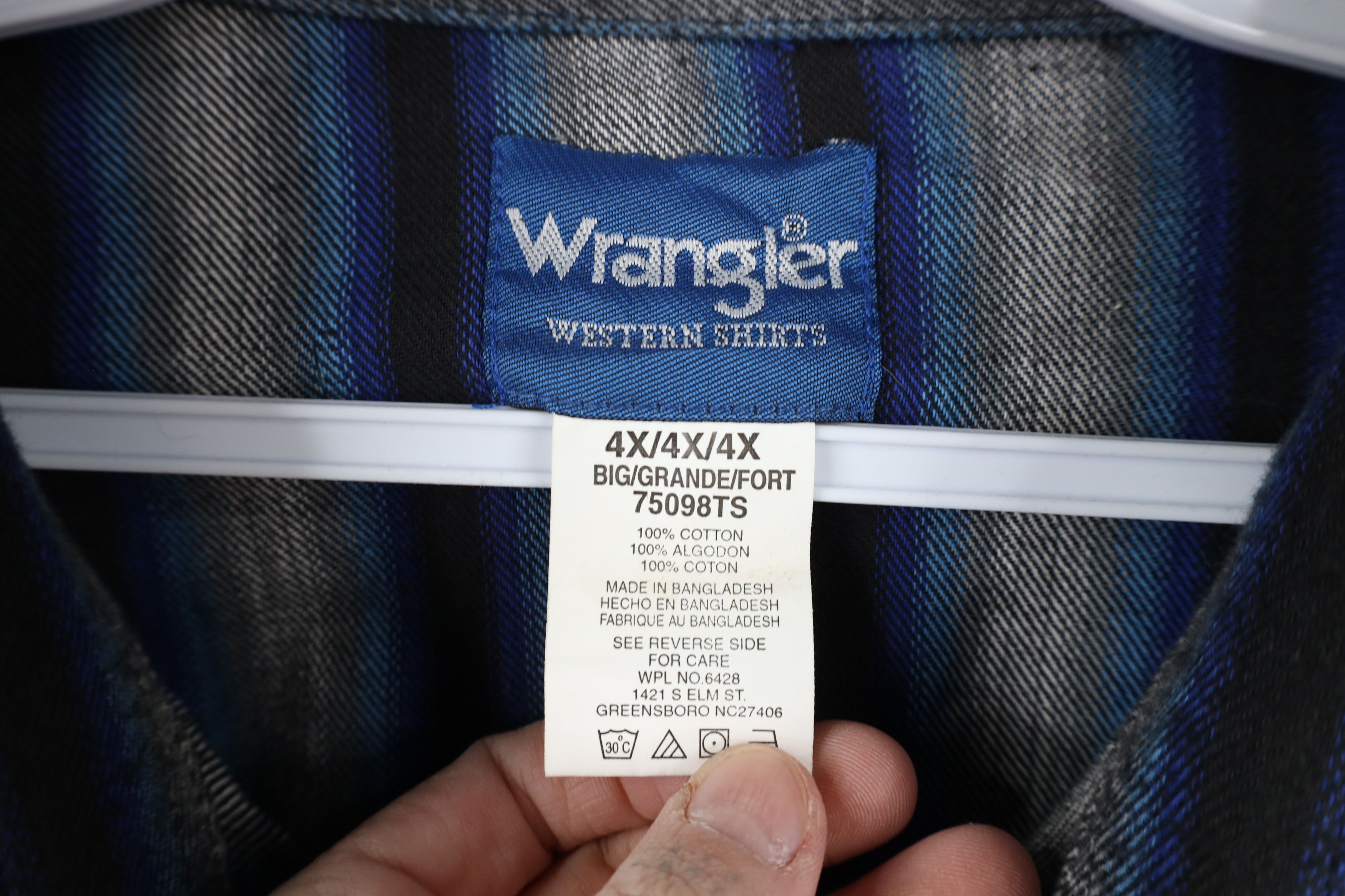 Vintage × Wrangler Deadstock Vintage 90s Wrangler Western Cowboy Button Shirt Size US XXL / EU 58 / 5 - 7 Thumbnail