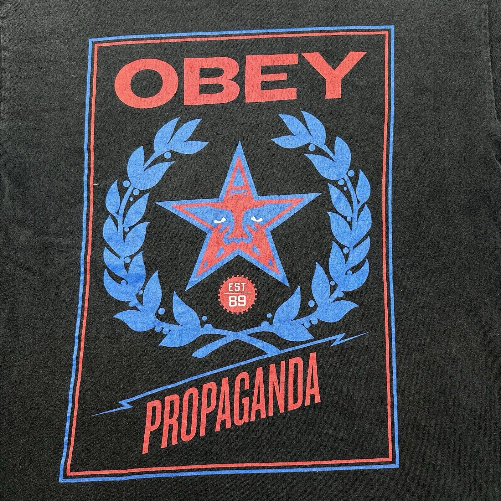 Obey OBEY Large Distressed Graphic T Shirt Star Logo Black Tee Size US L / EU 52-54 / 3 - 2 Thumbnail