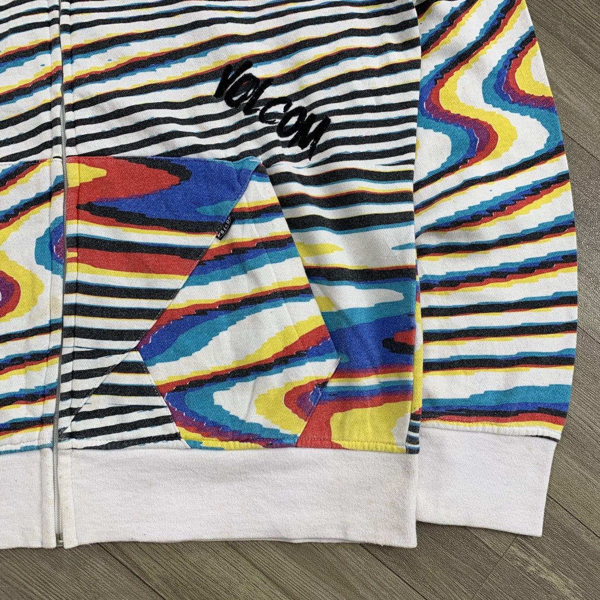 Volcom 2000’s Volcom Genuine Rainbow Stripe Monster Fullzip Hoodie Size US M / EU 48-50 / 2 - 3 Thumbnail