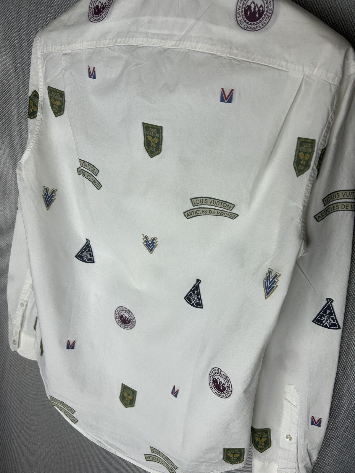 Louis Vuitton Louis Vuitton Embroidered Multi Logo Shirt Button Up Size US S / EU 44-46 / 1 - 9 Thumbnail
