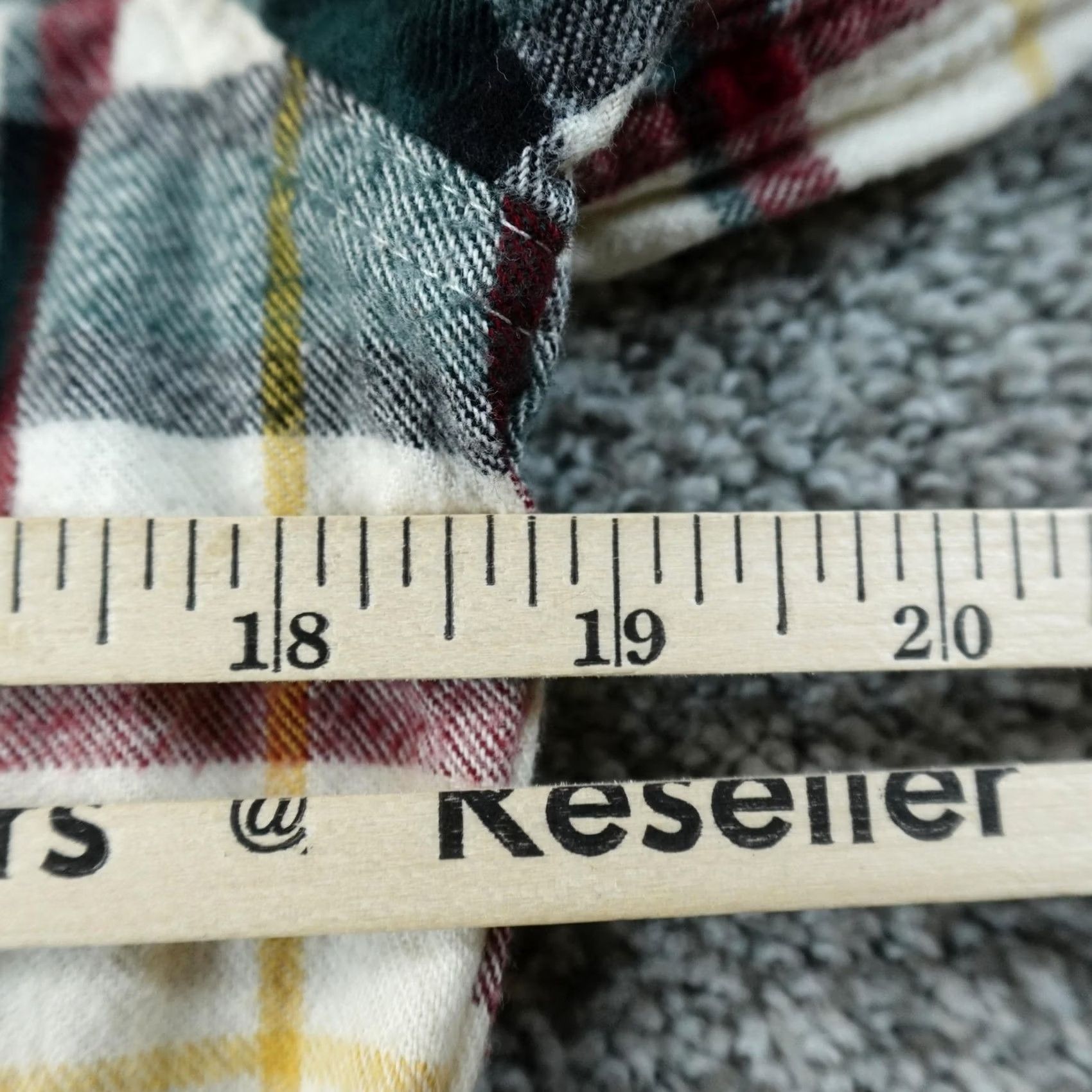 Vintage LL Bean Shirt Mens S Green Red Scotch Plaid Flannel Button Up Long Sleeve Hiking Size US S / EU 44-46 / 1 - 6 Thumbnail