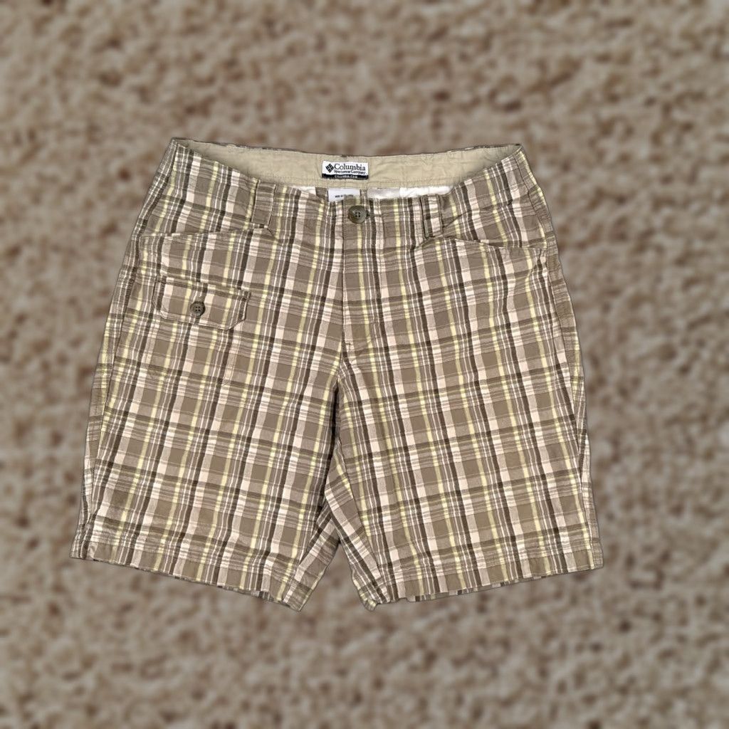 Vintage VINTAGE Columbia Shorts Womens 8 Beige Plaid Cargo 100% Cotton Hiking Casual 9" Beige Womens 8" Cargo Shorts Columbia Men? Size 30" / US 8 / IT 44 - 1 Thumbnail