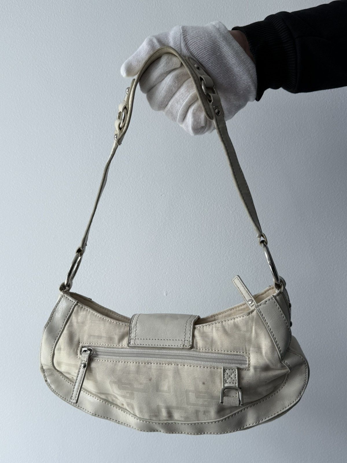 Guess 2000S Y2K Guess Baguette Shoulder Bag Size ONE SIZE - 3 Thumbnail