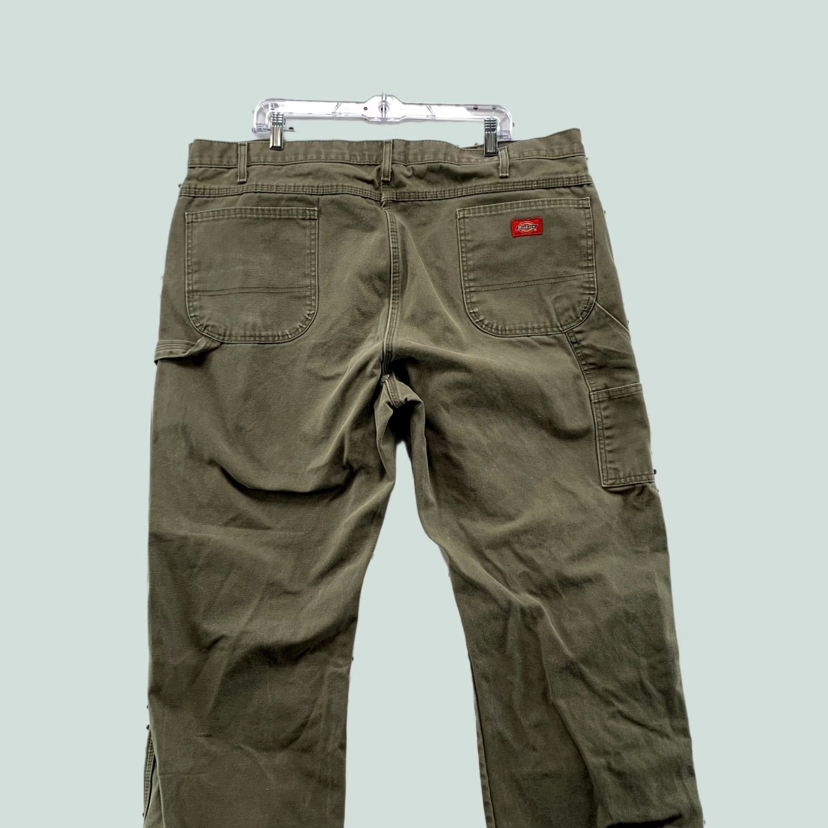 Dickies VINTAGE Dickies Carpenter Pants Mens 42X30 Moss Olive Green Canvas Workwear Size US 42 / EU 58 - 1 Thumbnail