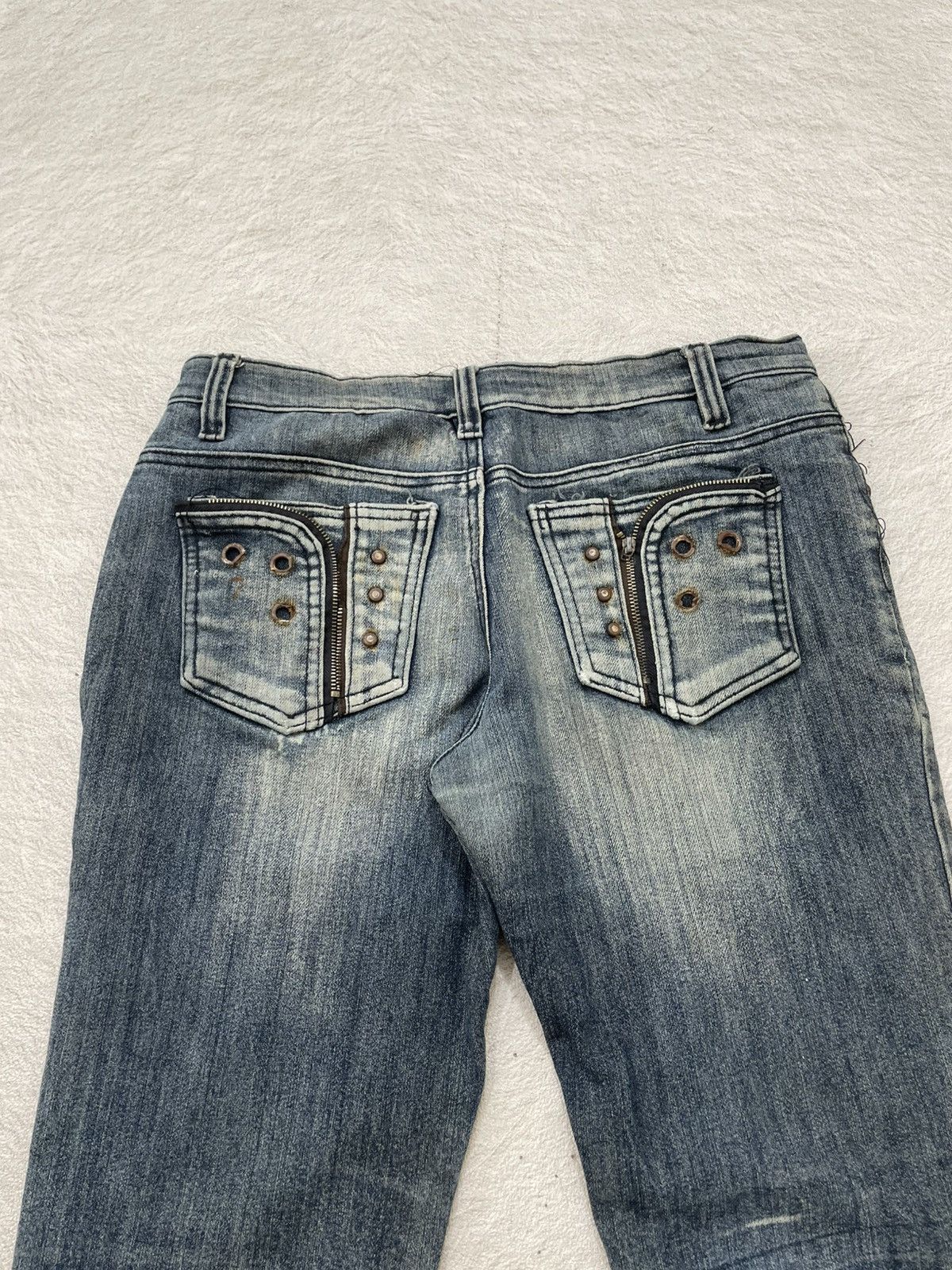 Hysteric Glamour 2000s Hysteric Star Patch Flare Denim Mudwash Y2K Japanese Size US 30 / EU 46 - 9 Thumbnail