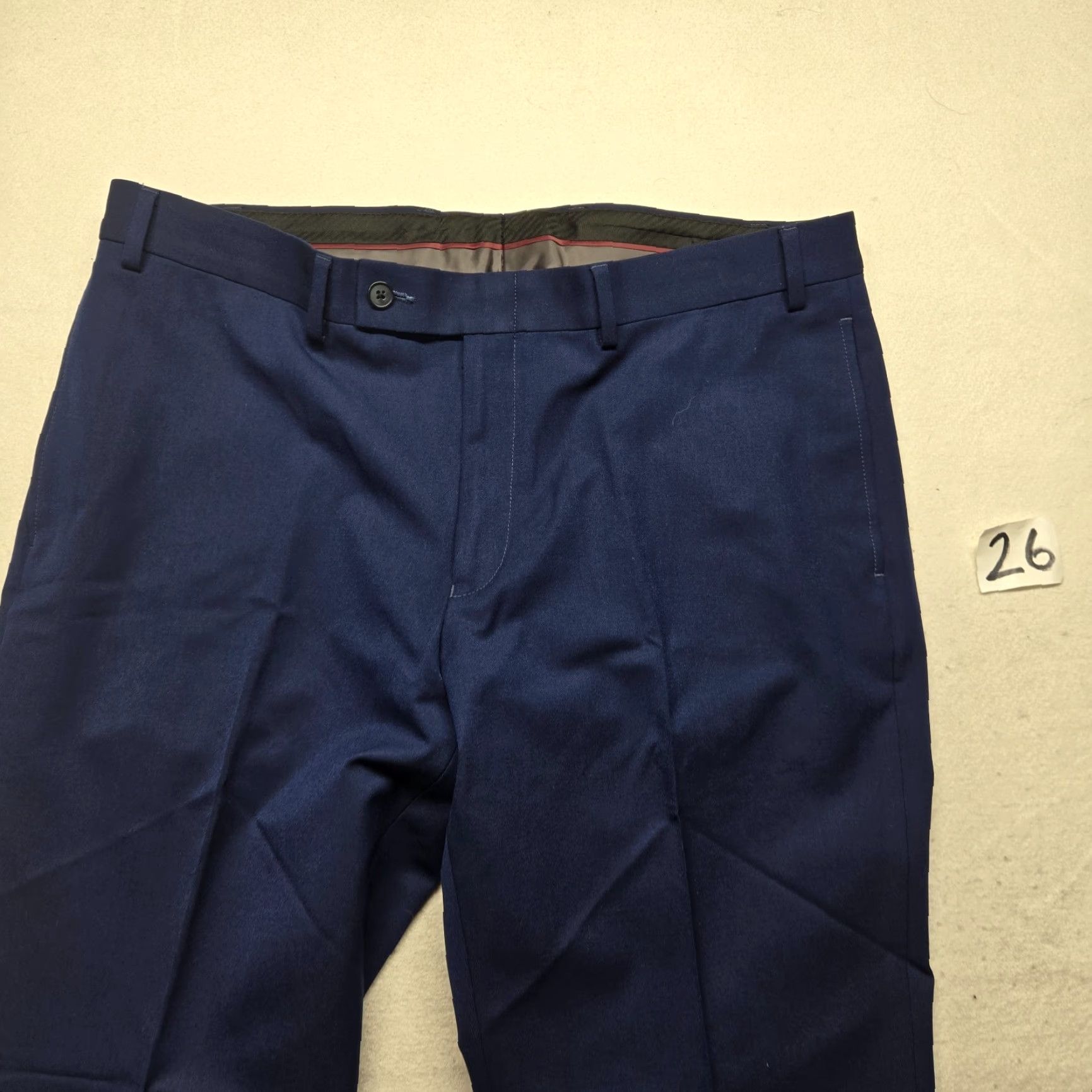 Van Heusen Van Heusen Pants Dress Blue 38 Regular Straight Mens 30 Quot; Stretch Front Slash Pockets Slacks, Flat Front, Belted, Machine Washable Size US 38 / EU 54 - 2 Thumbnail