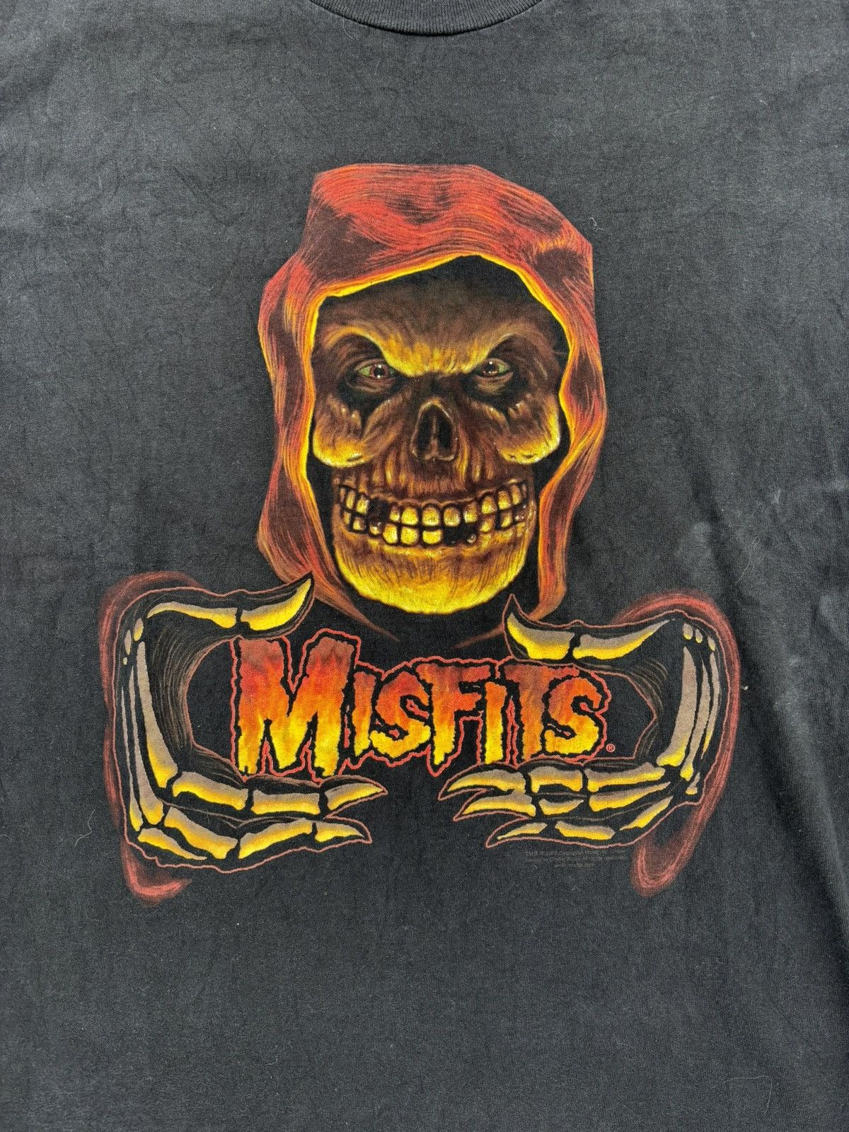 Band Tees Vintage 2008 Misfits Crimson Ghost T Shirt Size US L / EU 52-54 / 3 - 2 Thumbnail