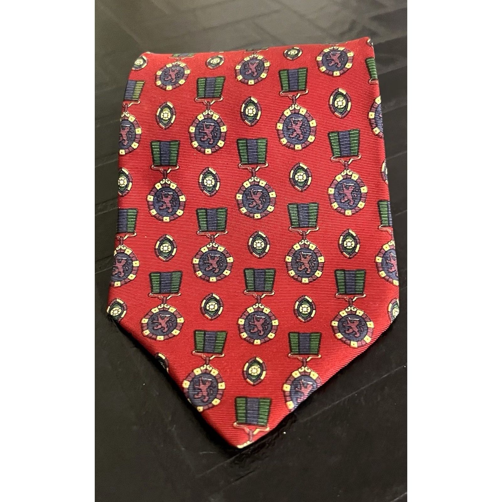 Tommy Hilfiger TOMMY HILFIGER MENS TIE RED GOLD GREEN BLUE Silk 4 X 57 Size ONE SIZE - 2 Thumbnail