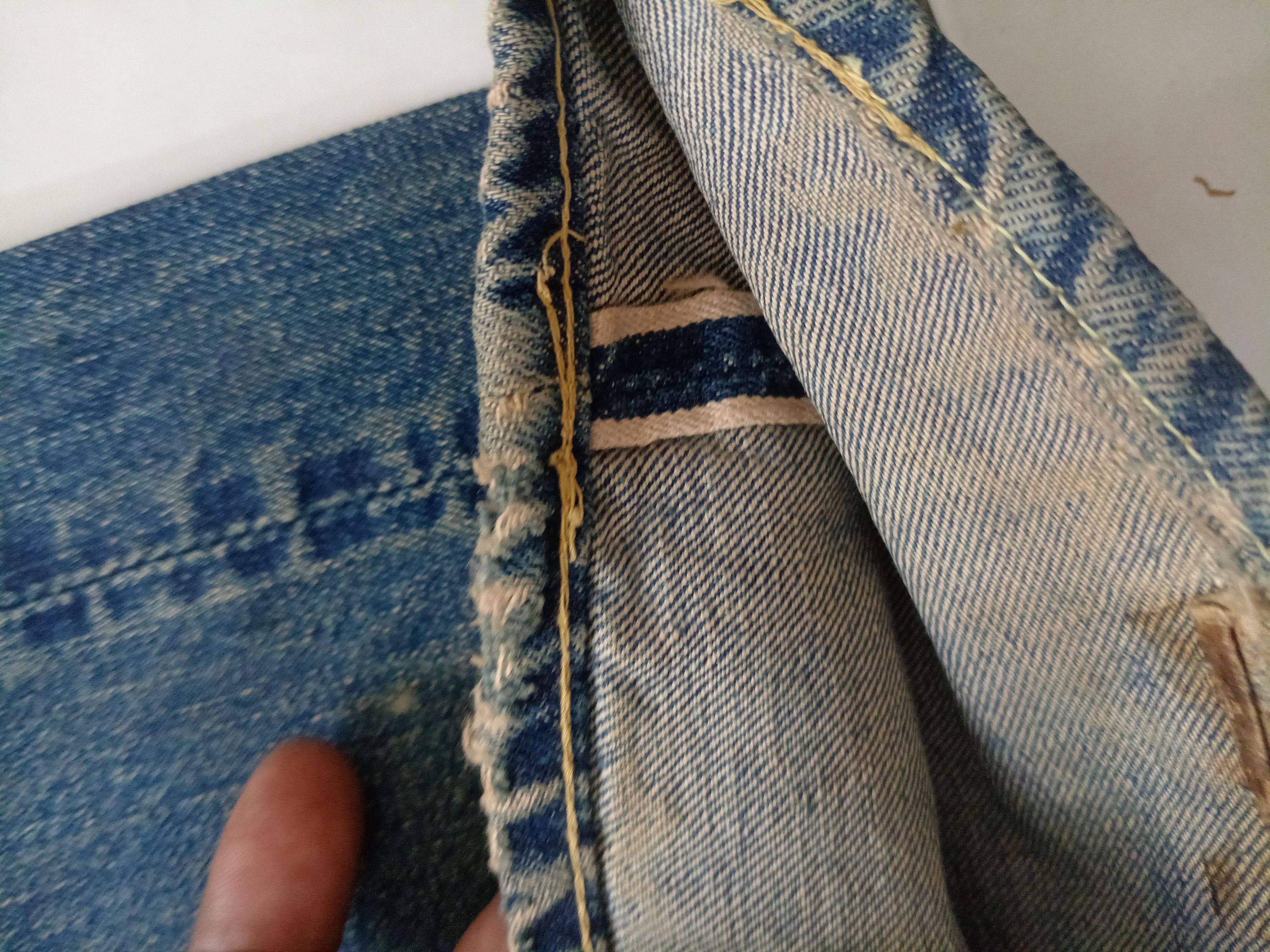 Levi's Vintage Levi's 501xx big E distressed jeans Size US 31 - 5 Thumbnail