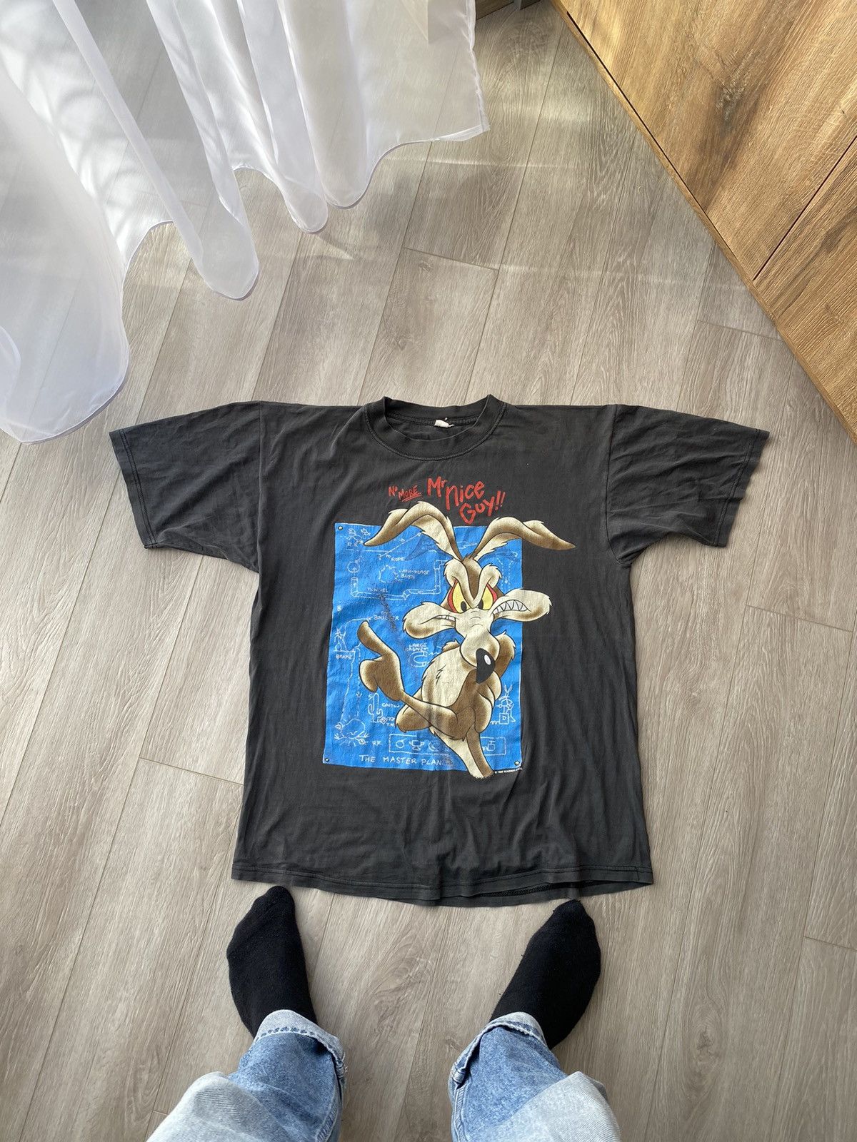 Vintage × Warner Bros vintage Looney Tunes Coyote t shirt single stich 1995 Size US L / EU 52-54 / 3 - 1 Thumbnail