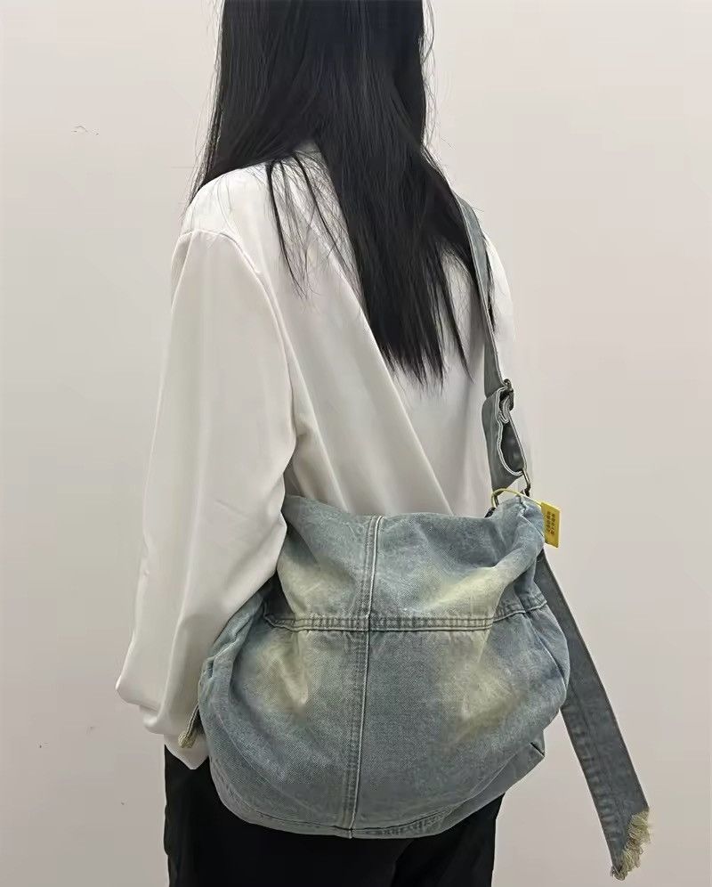 Other Washed Denim Shoulder Bag Large Capacity Size ONE SIZE - 4 Thumbnail