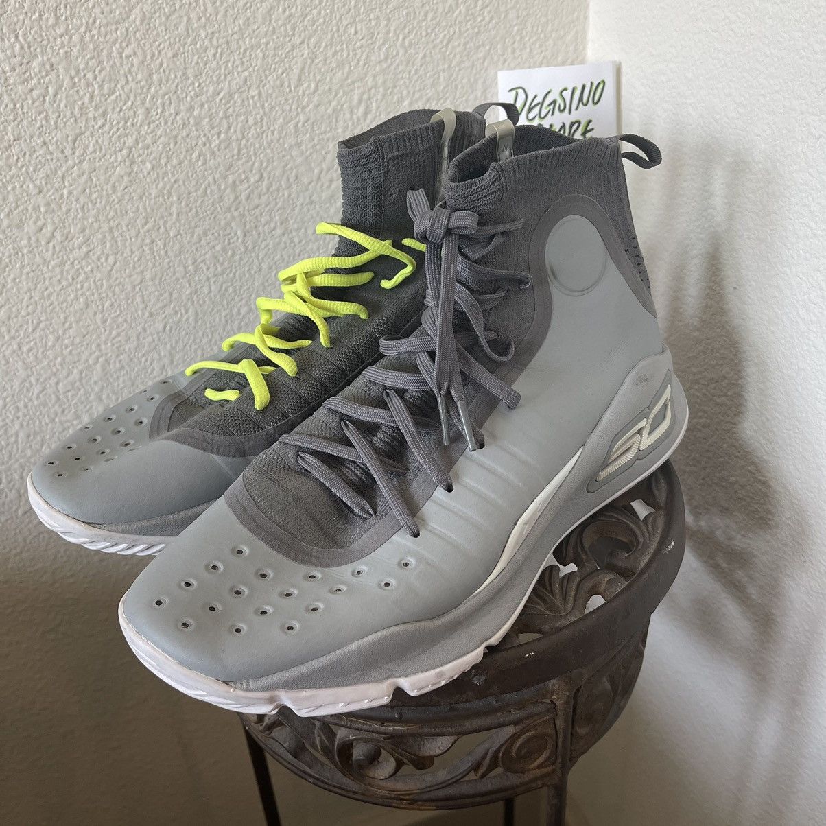 image of Under Armour Overcast Steph Curry 4 Retro Basketball Sneaker in Grey, Men's (Size 11)