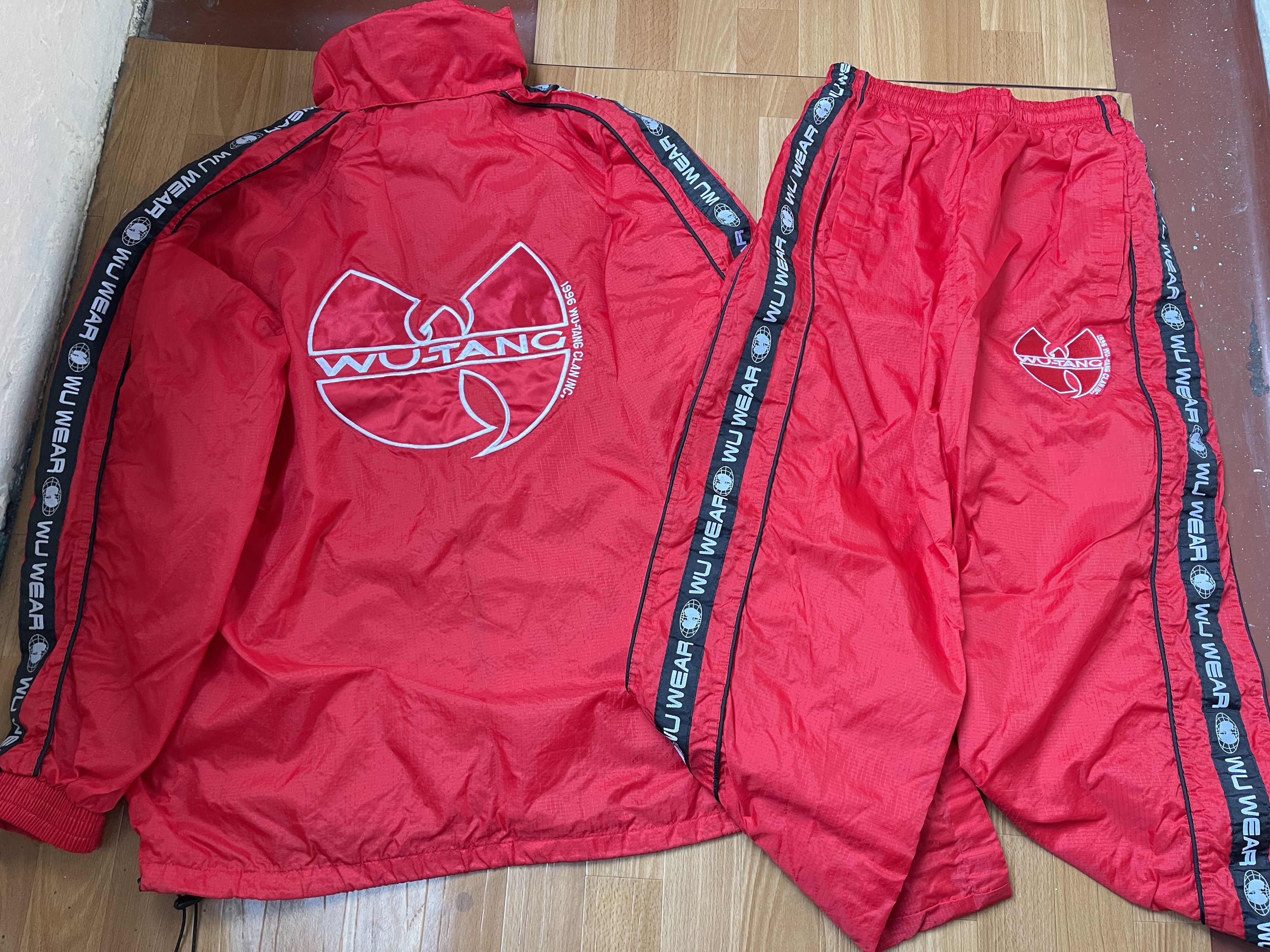 Wu-Tang Sportswear ナイロンジャケット レッド Wu-Tang Clan Wu Wear tracksuit vintage Wu-Tang Clan jacket pants