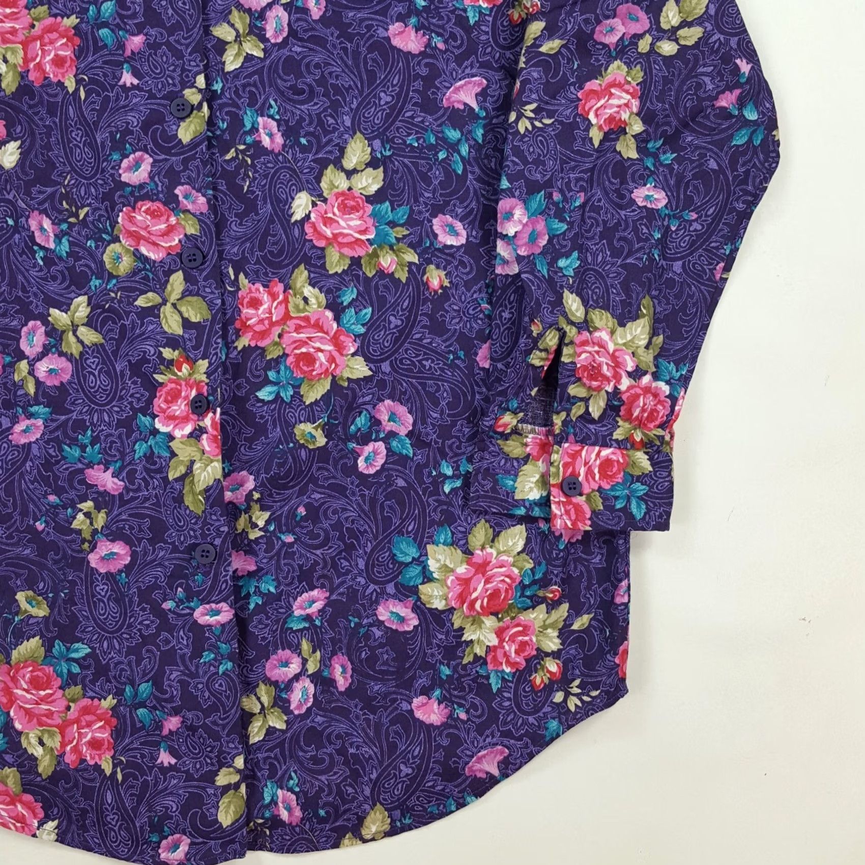 Vintage VINTAGE Casey & Max Purple Flower Collared Tennis Button Up Dress Shirt Womens Size S Floral Shirt Size S / US 4 / IT 40 - 3 Thumbnail
