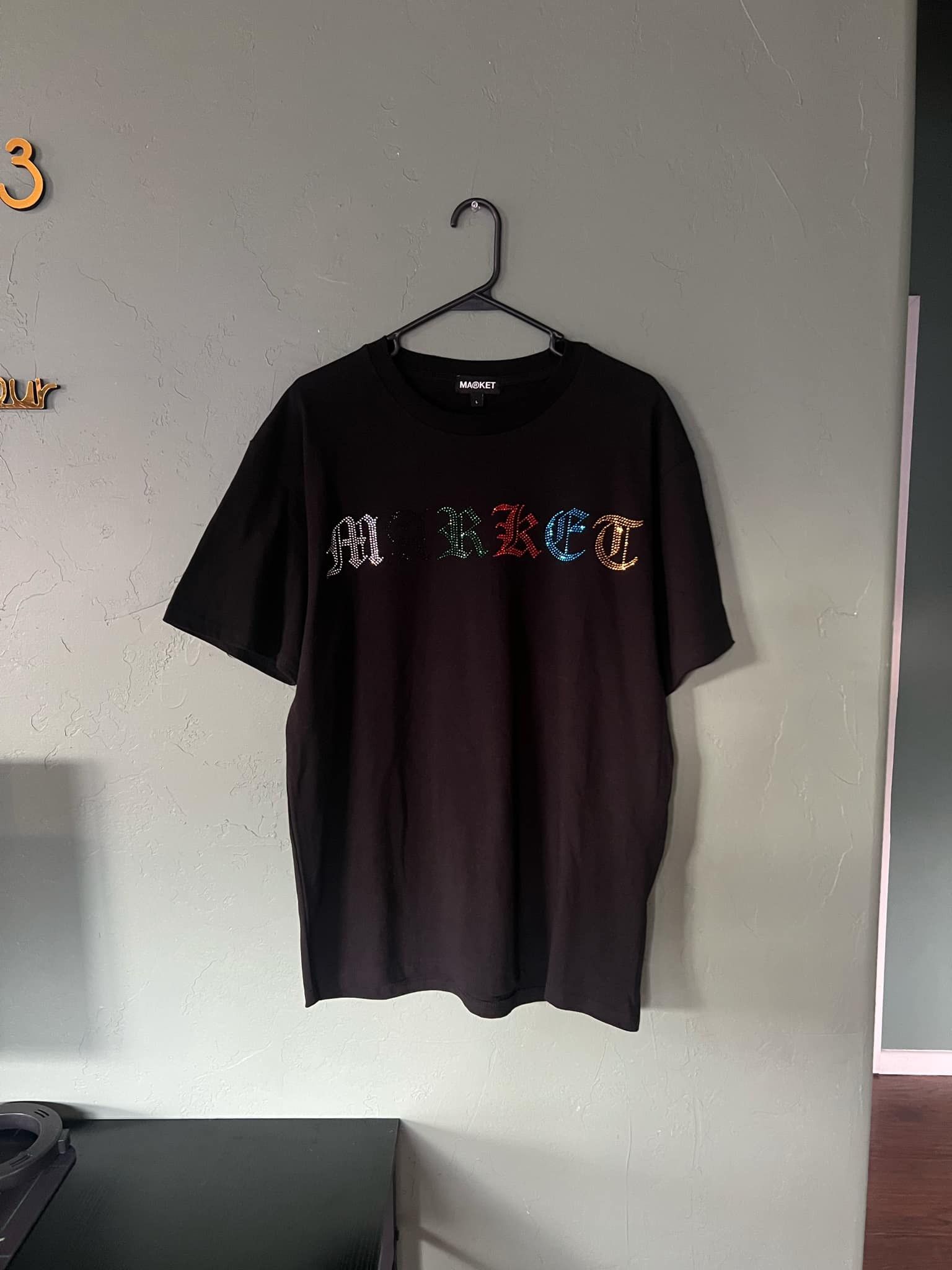 Market Market Bedazzled Logo Shirt Size US L / EU 52-54 / 3 - 1 Thumbnail