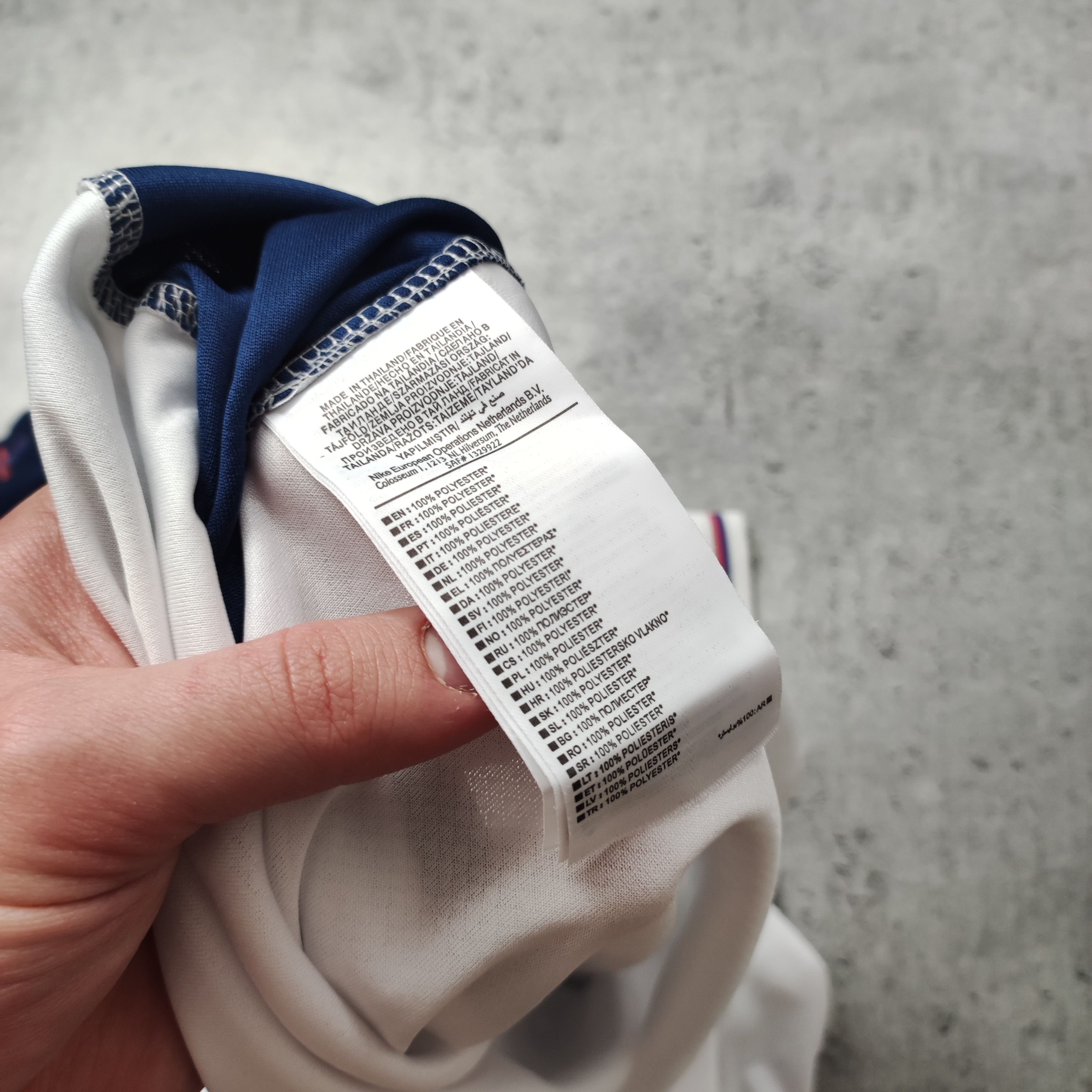 Nike RARE England National Team x Nike EURO2024 Football Kit Size US L / EU 52-54 / 3 - 8 Thumbnail
