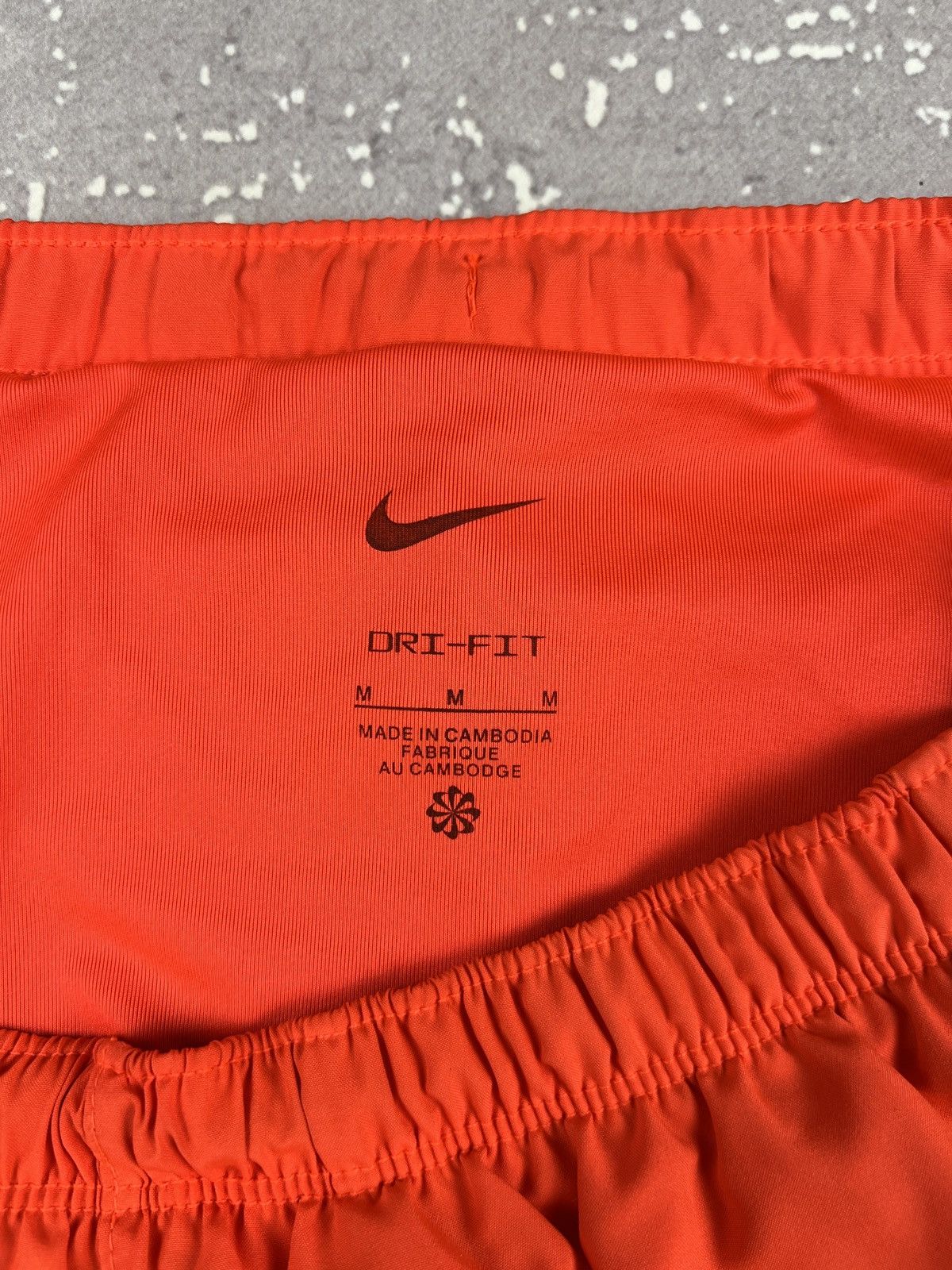 Nike Nike Dri Fit Running Swoosh Shorts Mens M Acid Orange Size US 32 / EU 48 - 7 Thumbnail