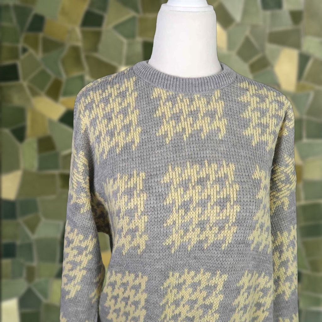 Vintage VINTAGE 80s Club Europe gray and yellow houndstooth knit sweater M Women Crew Neck Pullover Long Sleeve Fall Winter Casual Knit Size M / US 6-8 / IT 42-44 - 1 Thumbnail