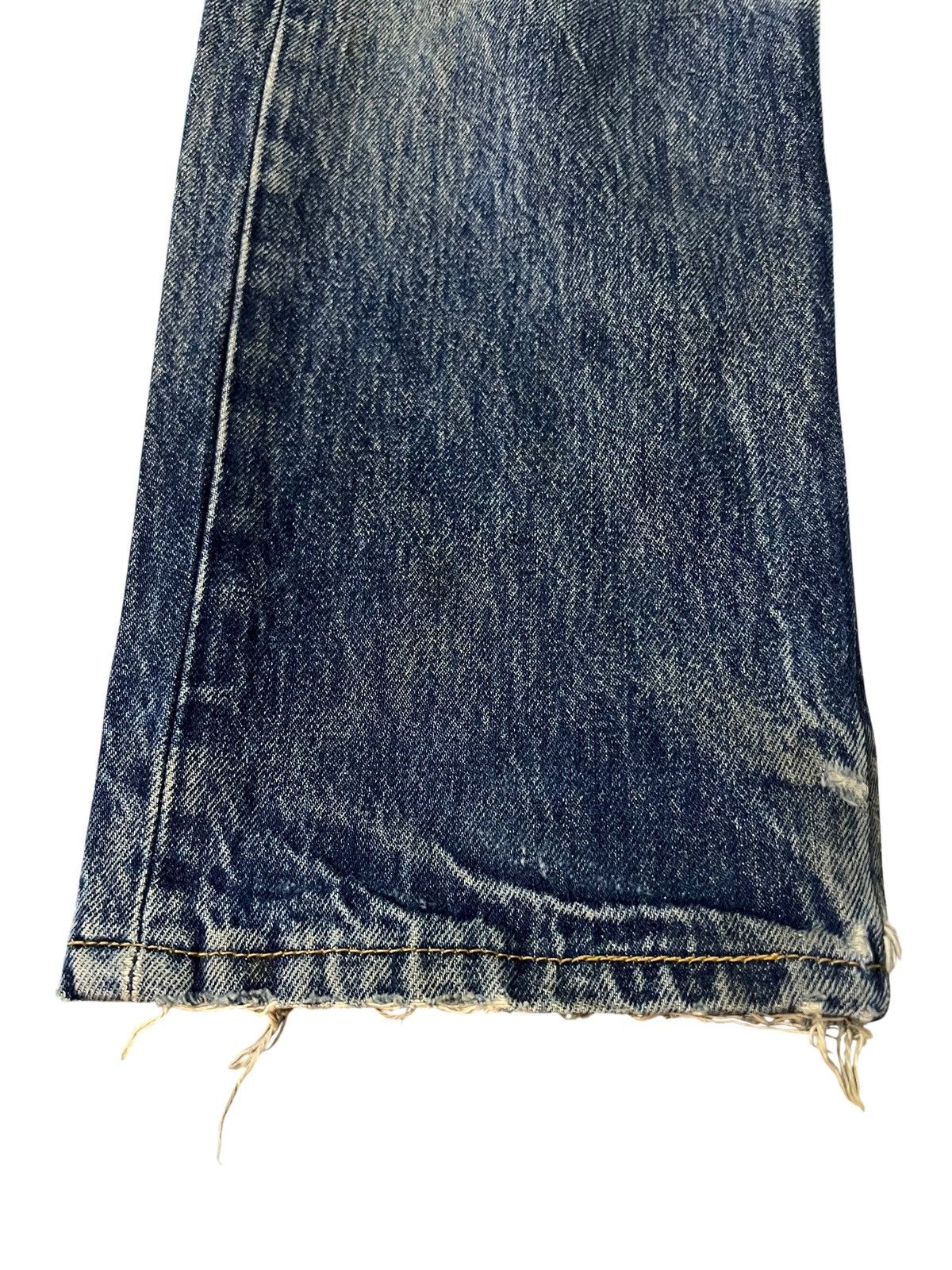 Levi's Vintage 90’s Levi’s 501 Distress Ripped Jean#kurt corbain Size US 30 / EU 46 - 3 Thumbnail