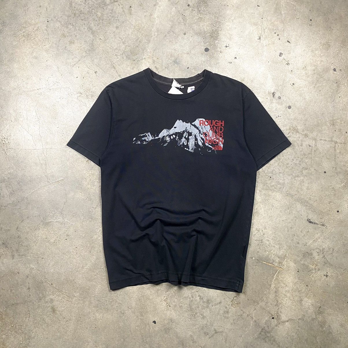 The North Face × Vintage y2k The North Face Sunfaded Tee Size US S / EU 44-46 / 1 - 1 Thumbnail