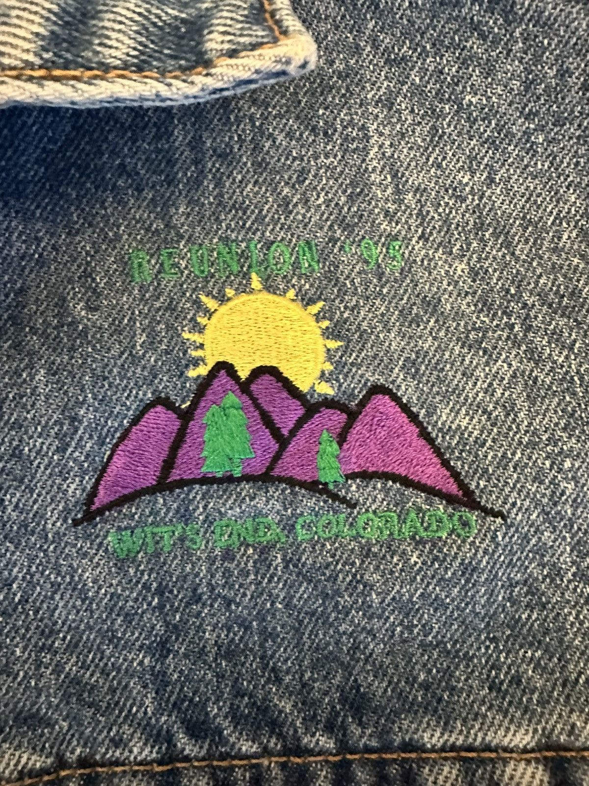Levi's VTG Levi's Denim Trucker Women’s Medium-USA 90s Jean Jacket Size M / US 6-8 / IT 42-44 - 3 Thumbnail