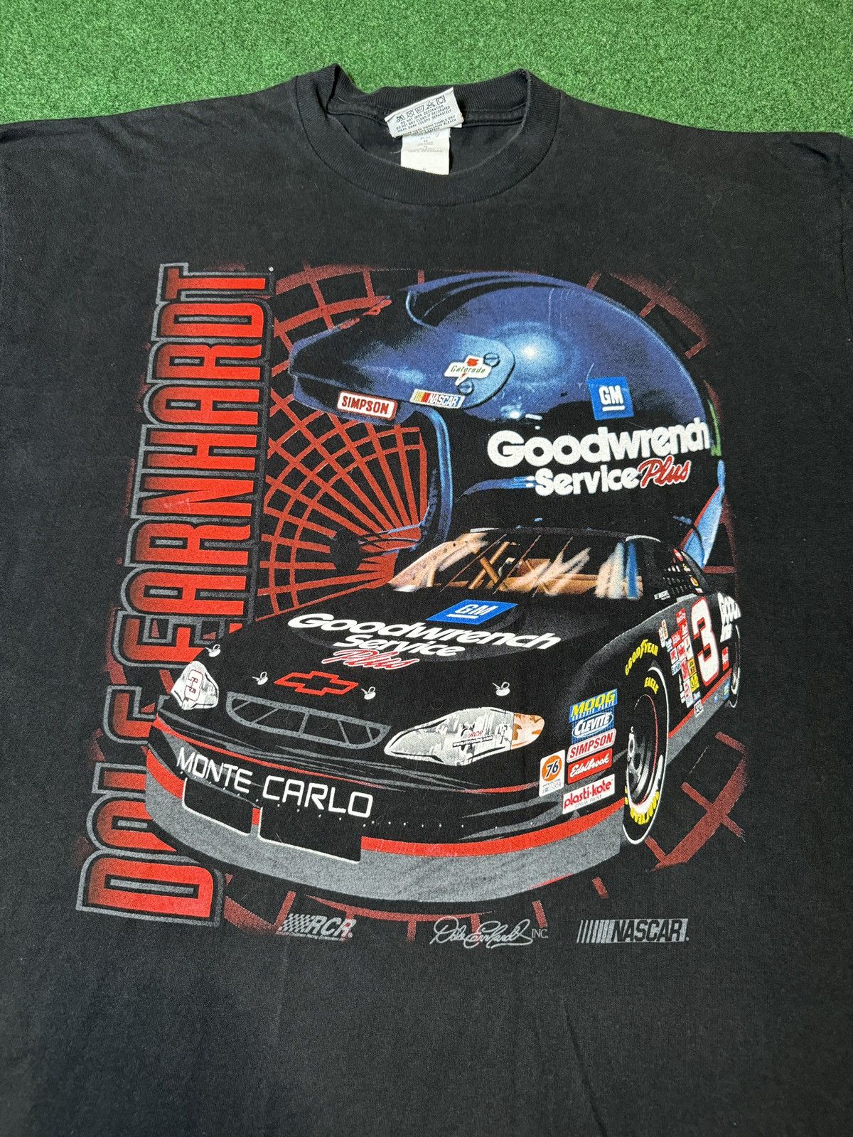 Chase Authentics × NASCAR × Vintage Vintage Dale Earnhardt Goodwrench Big Graphic Nascar T Shirt Size US XL / EU 56 / 4 - 2 Thumbnail